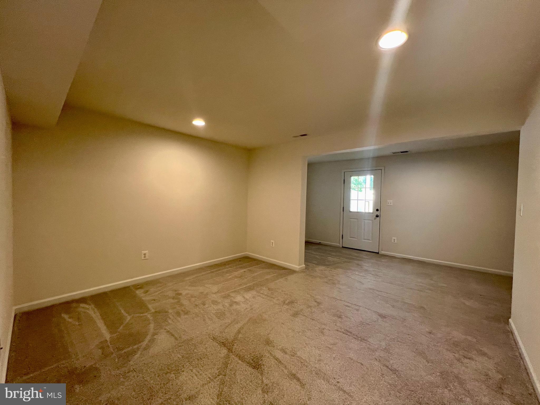 TOWNES AT TATE MANOR - Residential Lease