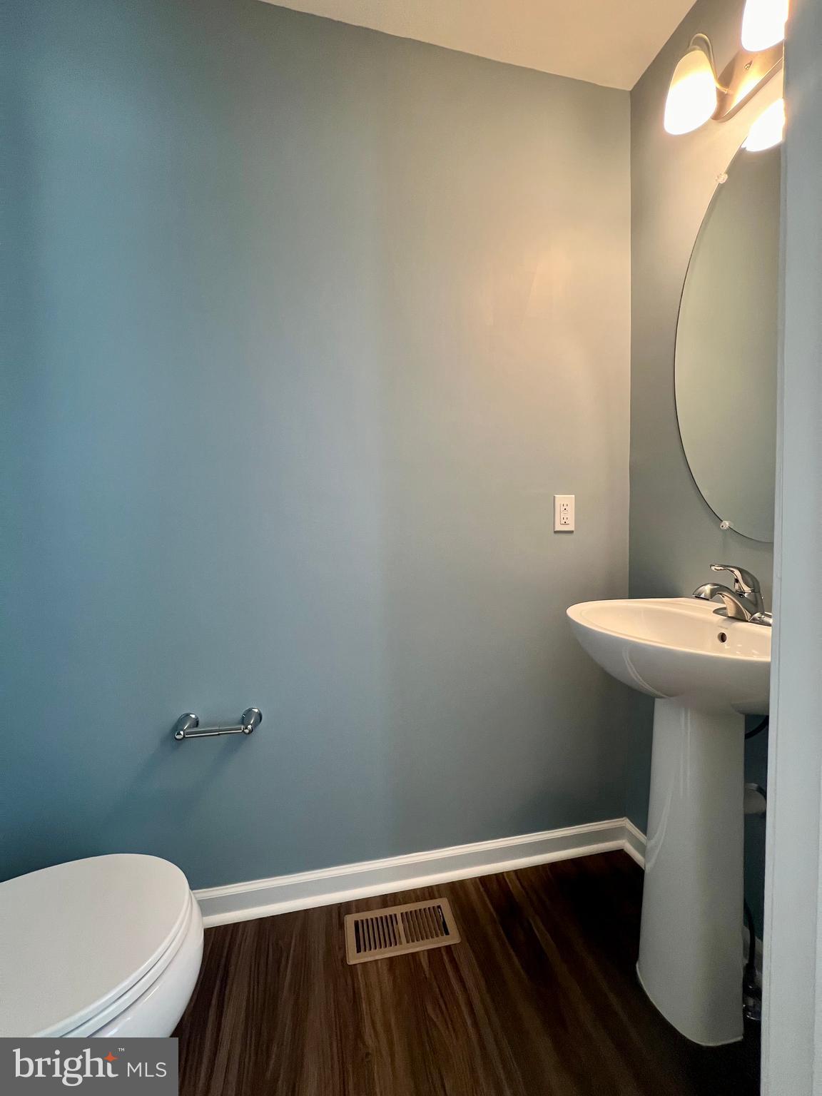 TOWNES AT TATE MANOR - Residential Lease