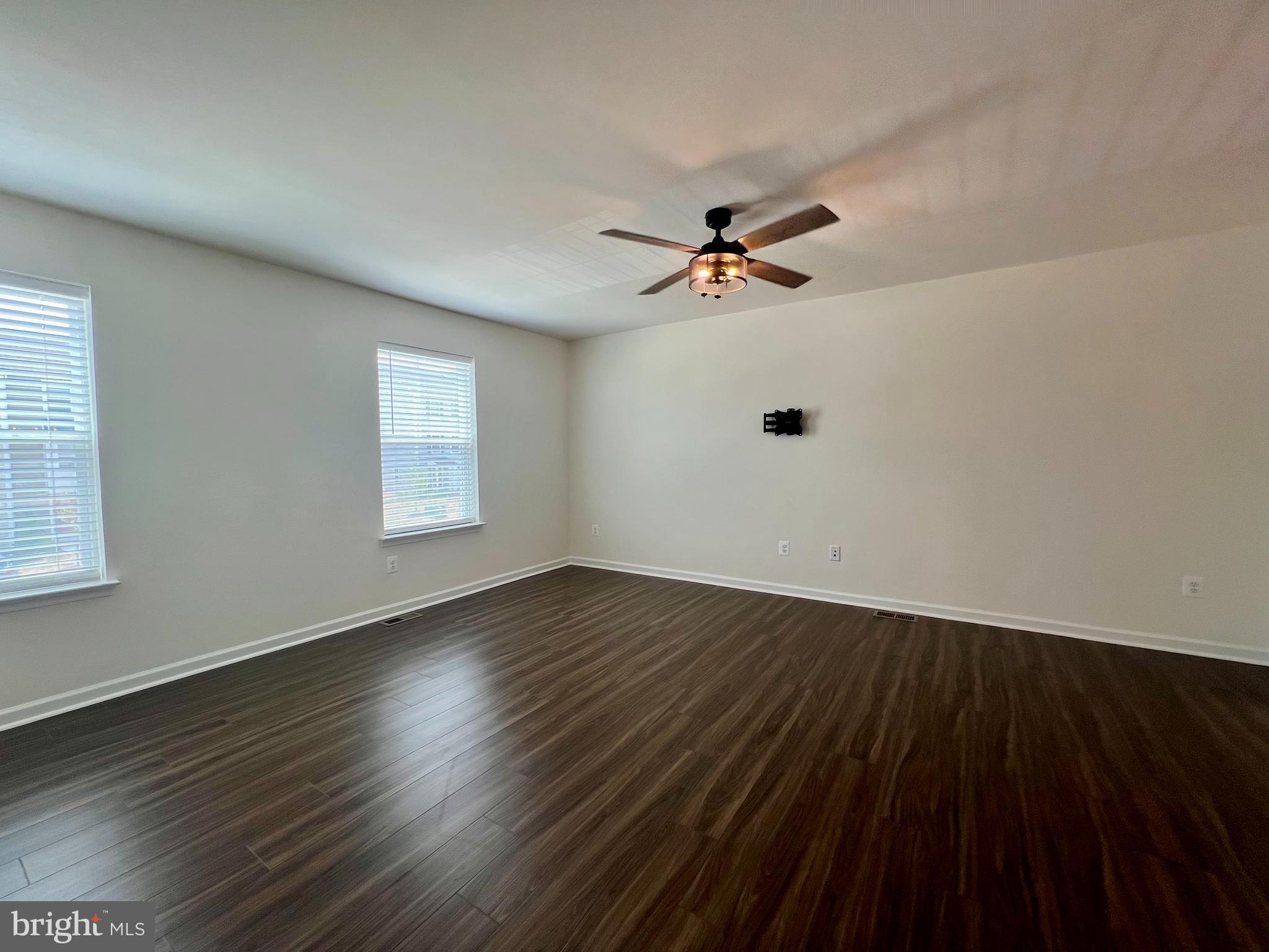 TOWNES AT TATE MANOR - Residential Lease