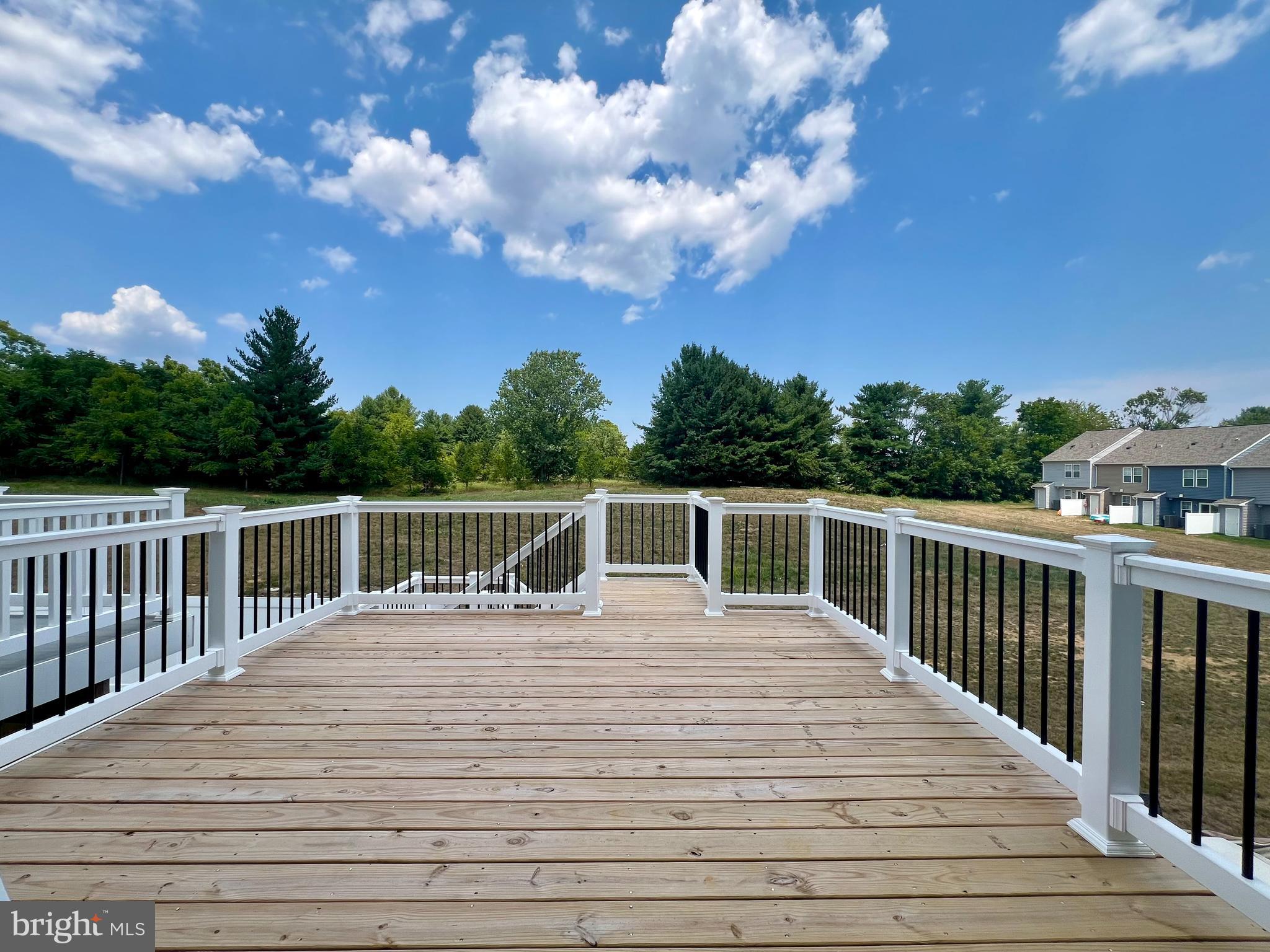 TOWNES AT TATE MANOR - Residential Lease