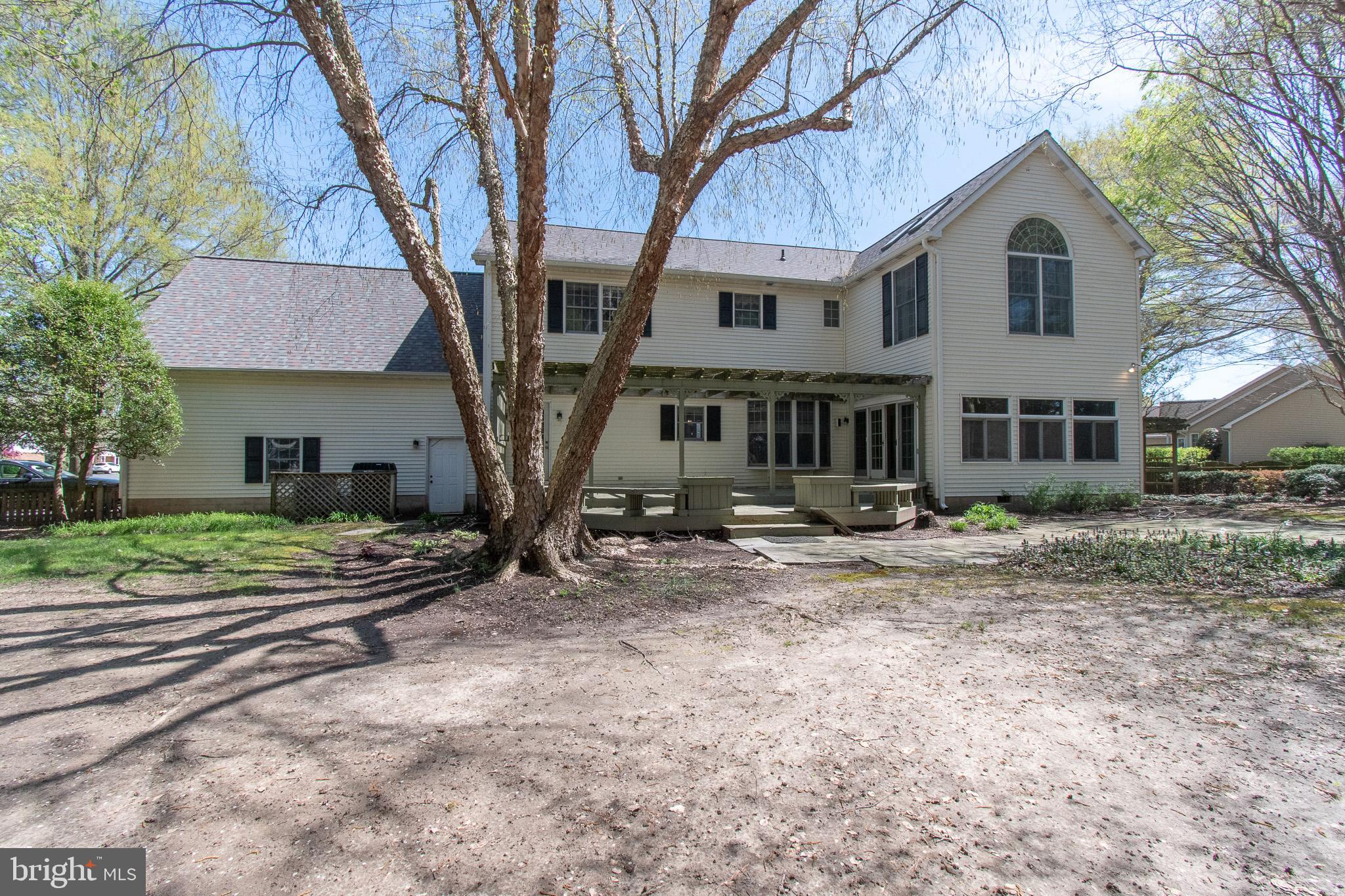 31 LONDONDERRY DRIVE