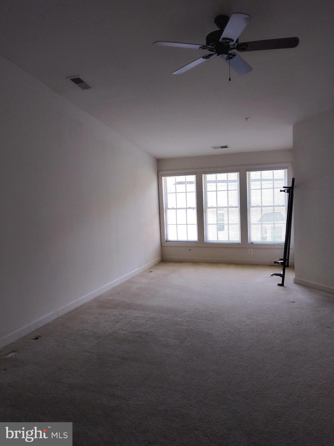 VILLAGES OF DORCHESTER - Residential Lease