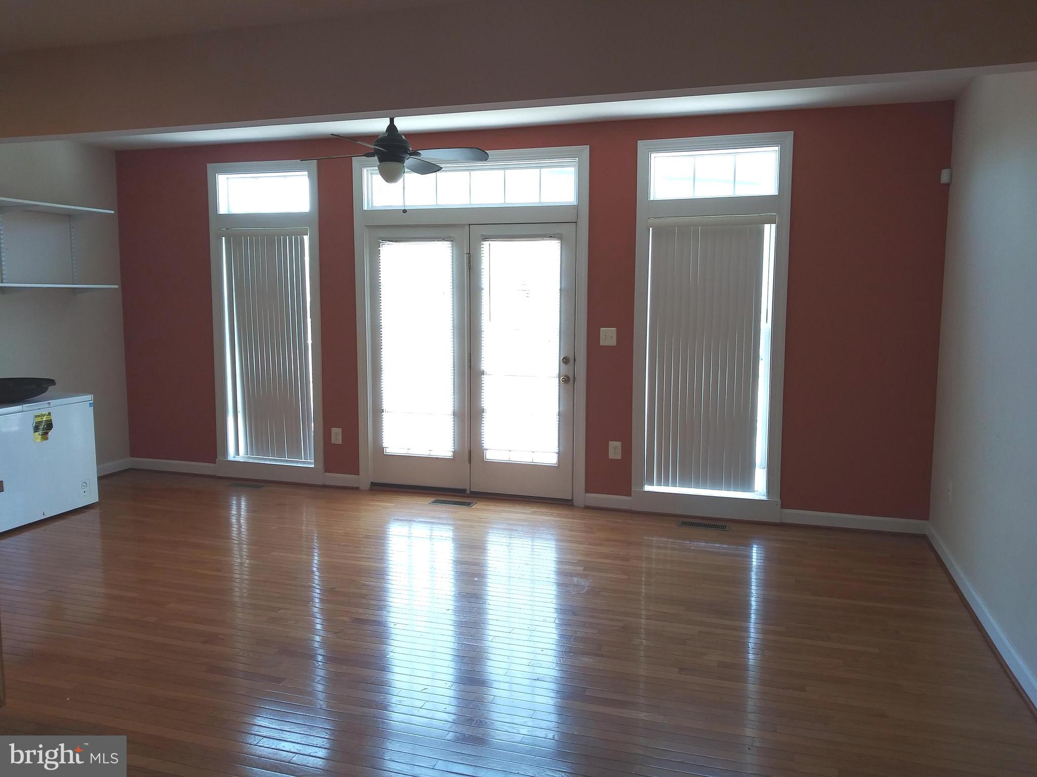 VILLAGES OF DORCHESTER - Residential Lease