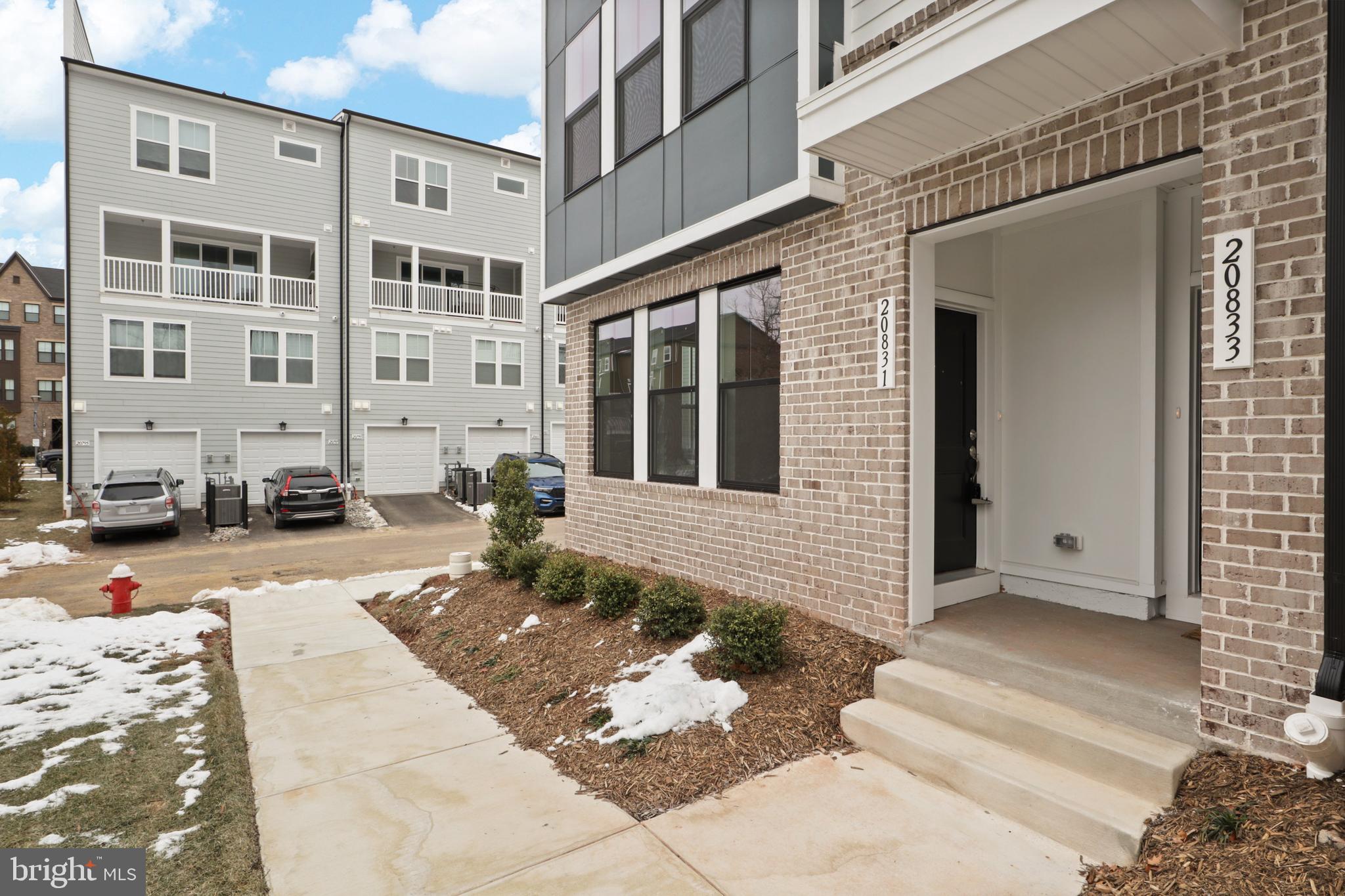 KINCORA - Residential Lease