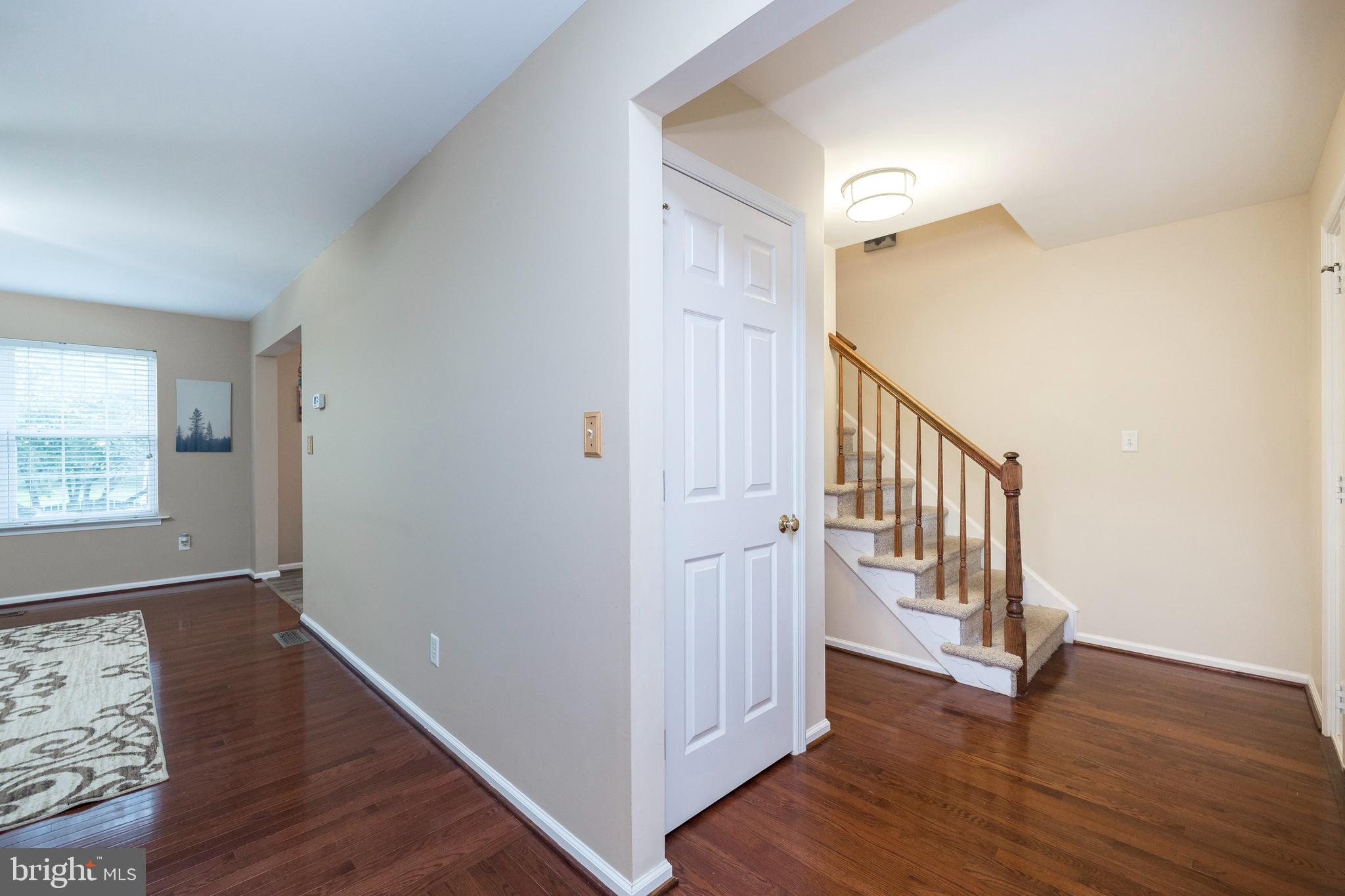 FAIRLAWN COURT - Residential Lease