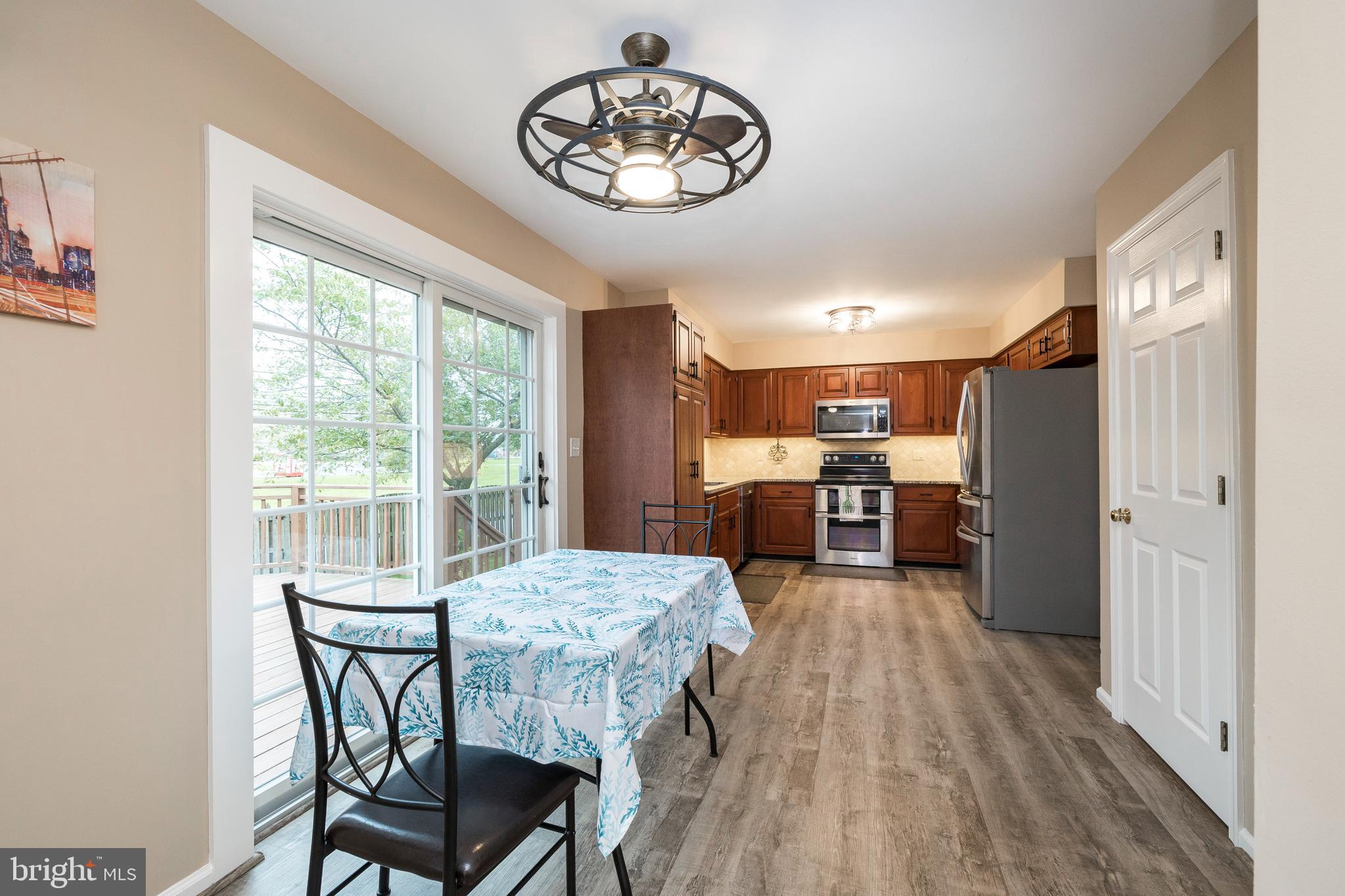 FAIRLAWN COURT - Residential Lease