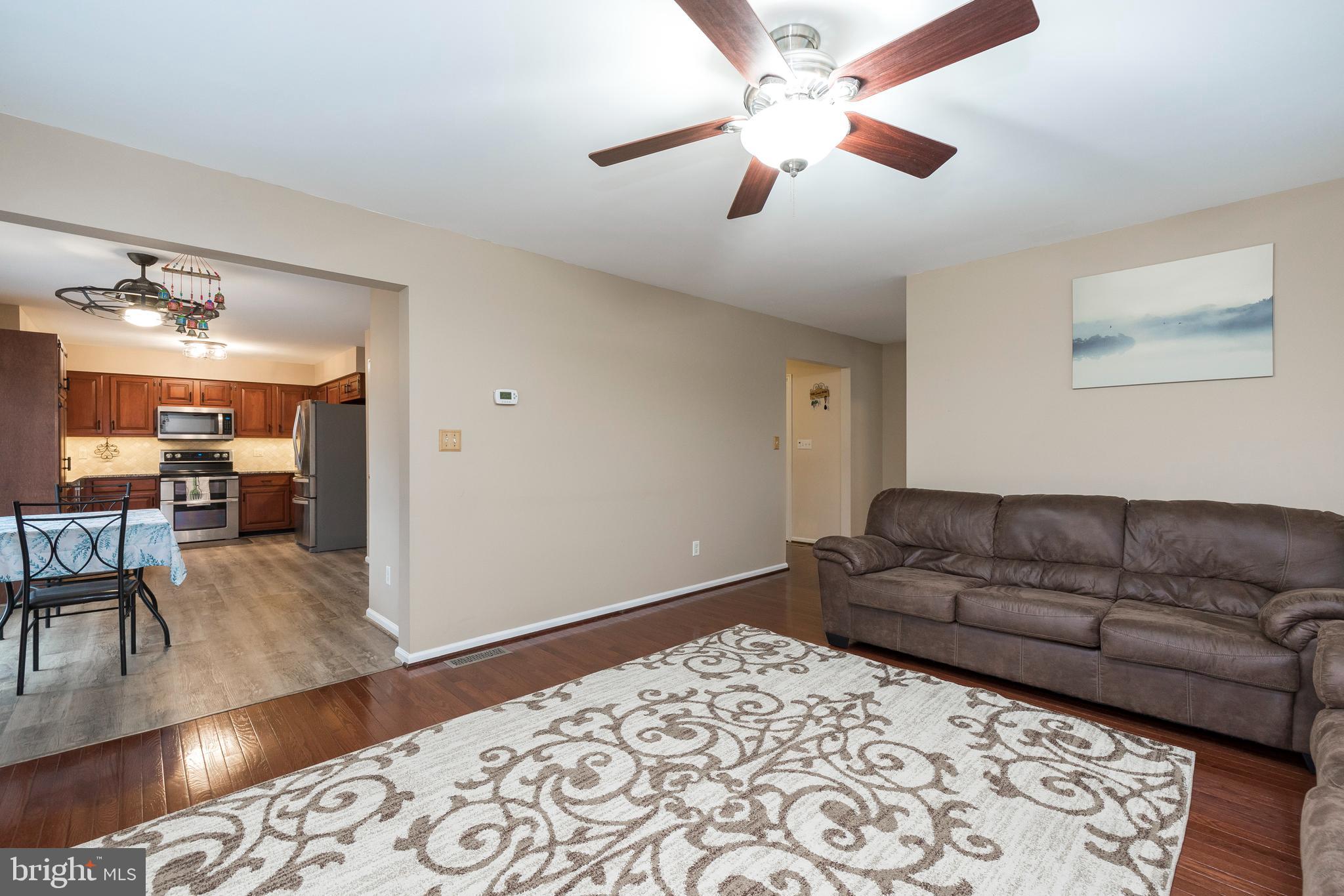 FAIRLAWN COURT - Residential Lease