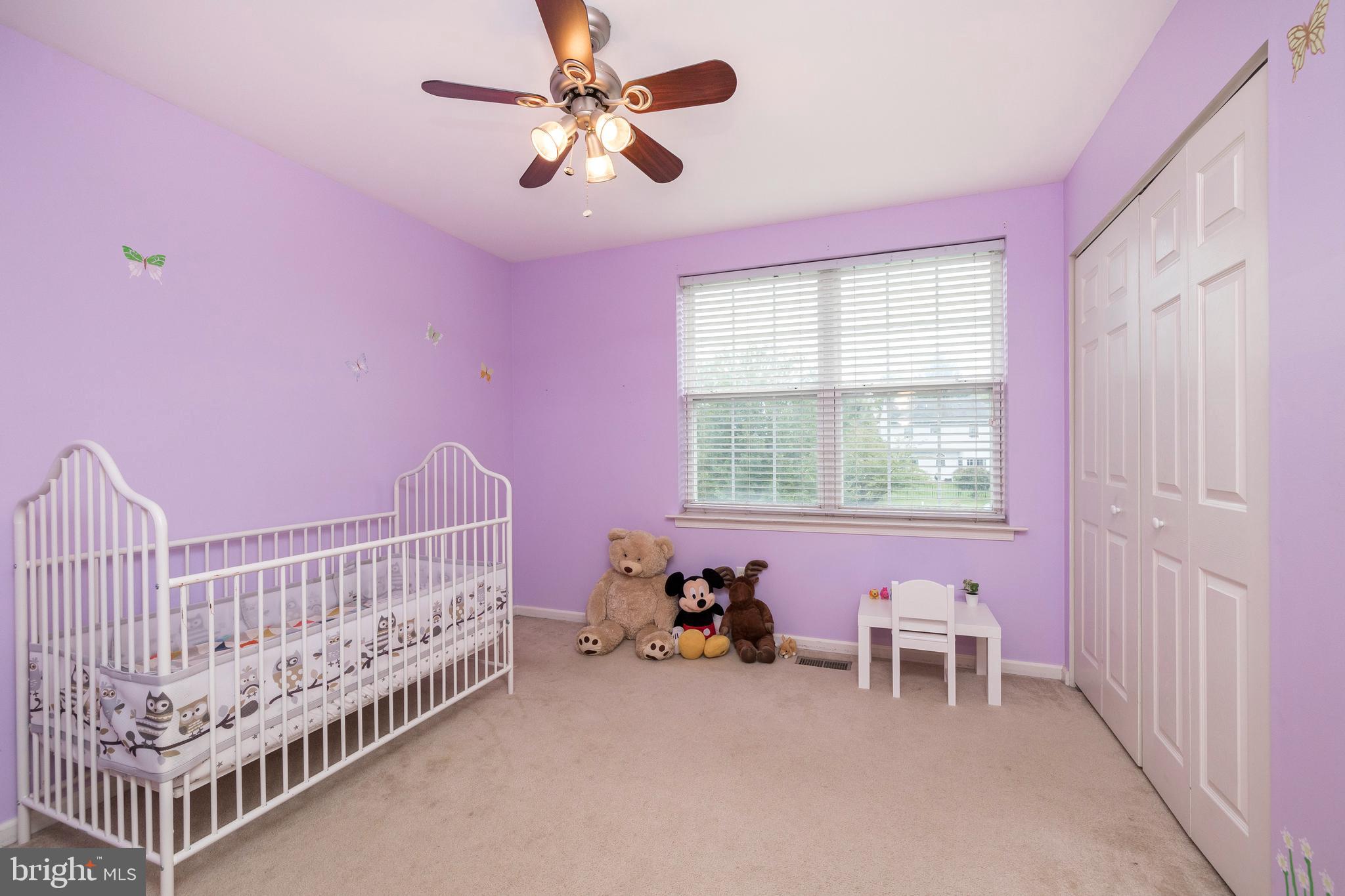 FAIRLAWN COURT - Residential Lease