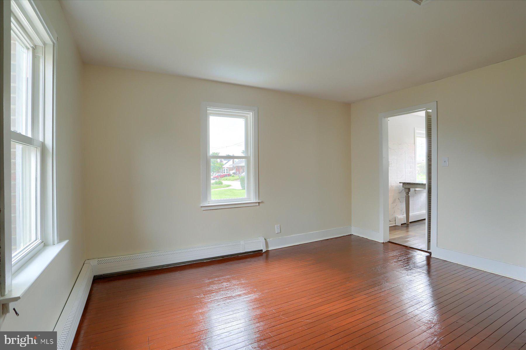 WINDSOR - Residential