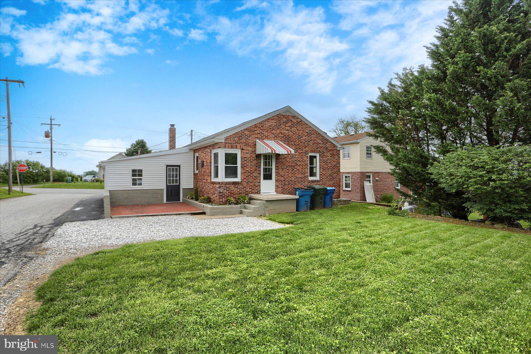 WINDSOR - Residential