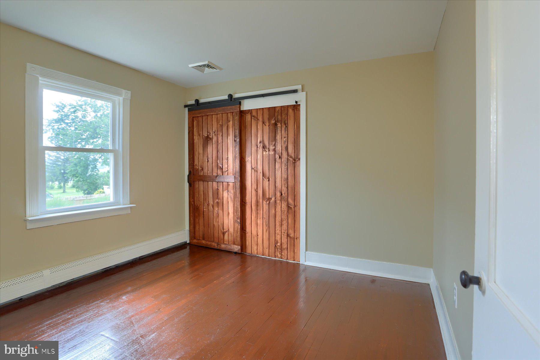 WINDSOR - Residential