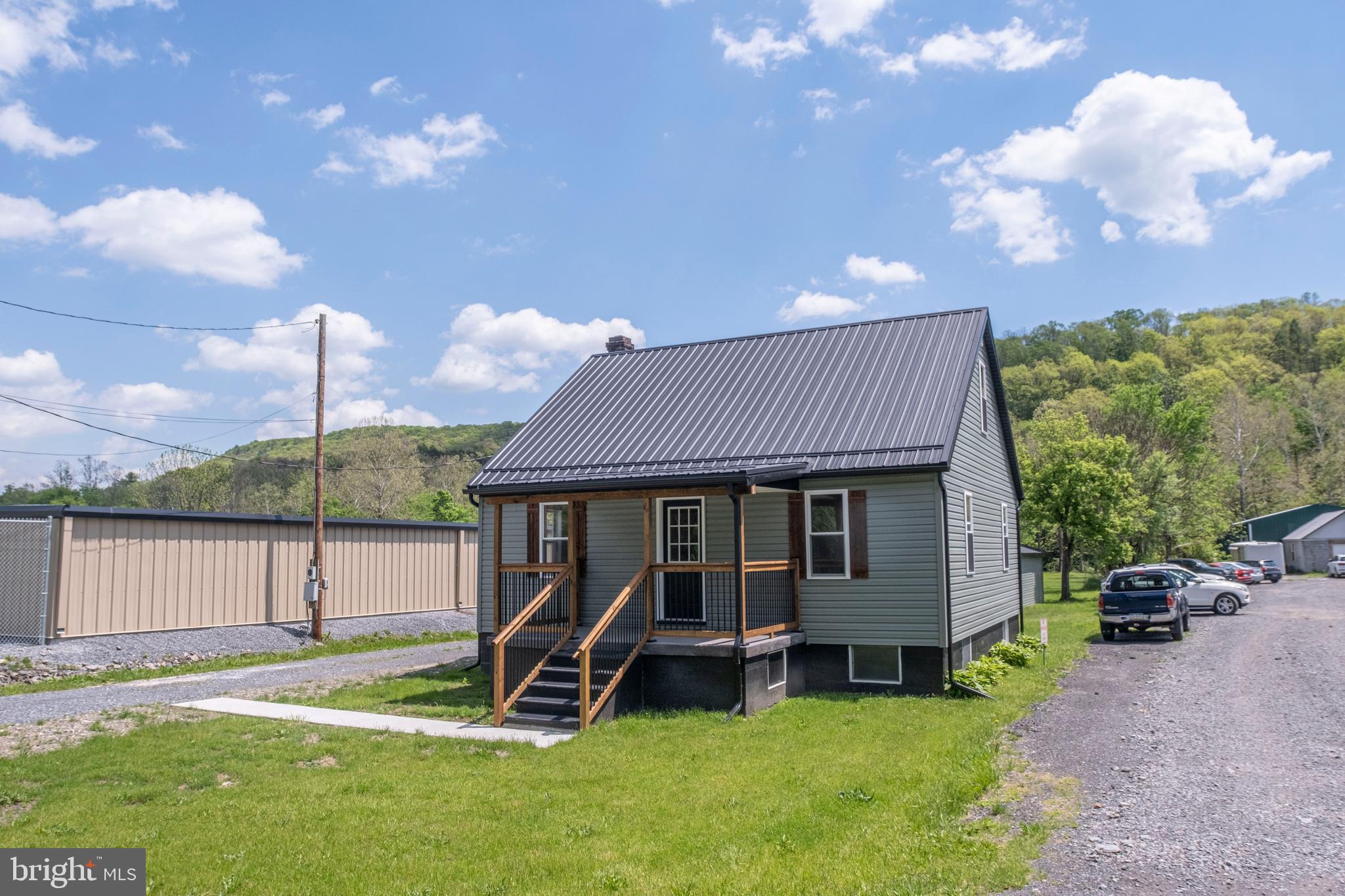 10475 FAIRGROUNDS ROAD
