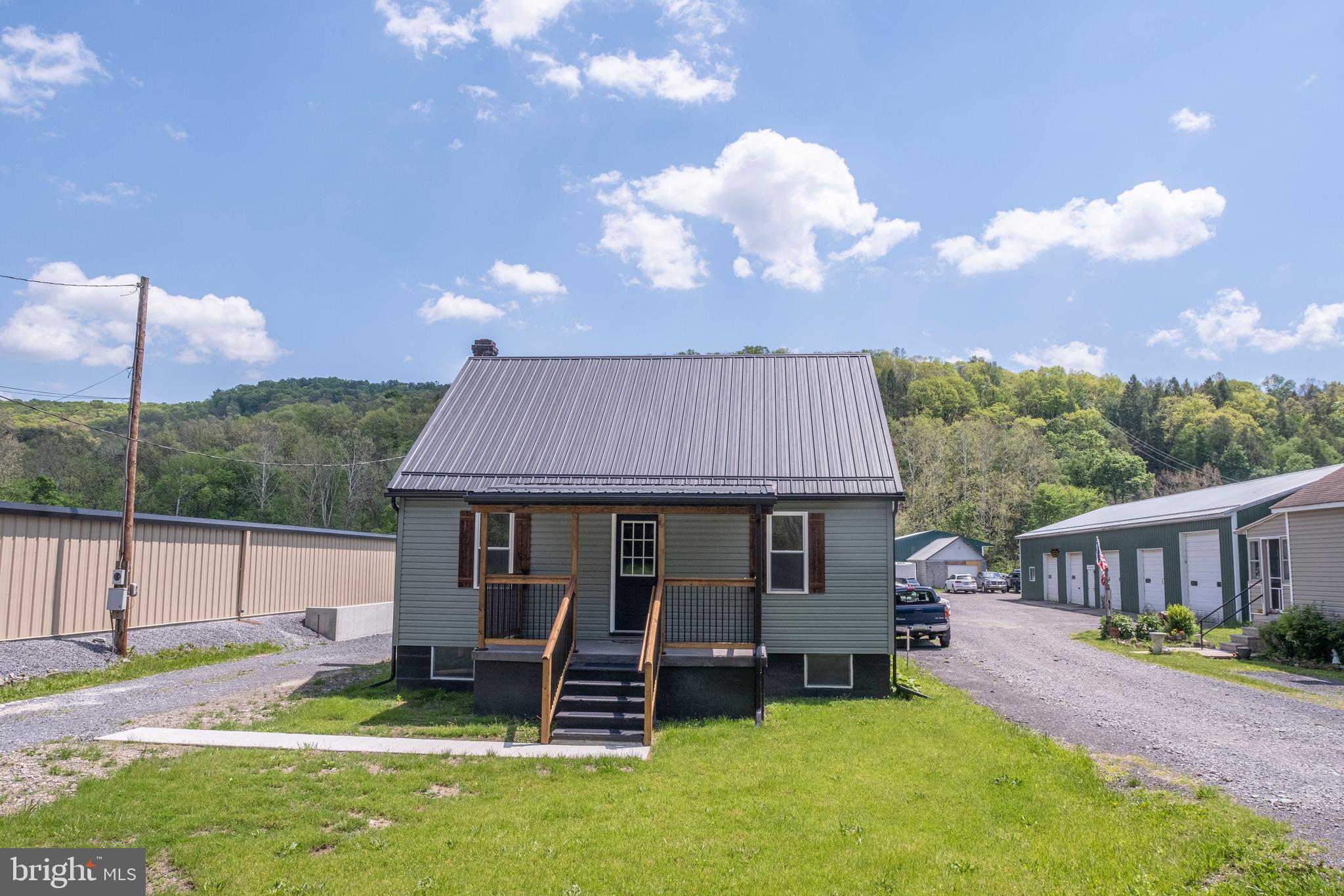 10475 FAIRGROUNDS ROAD