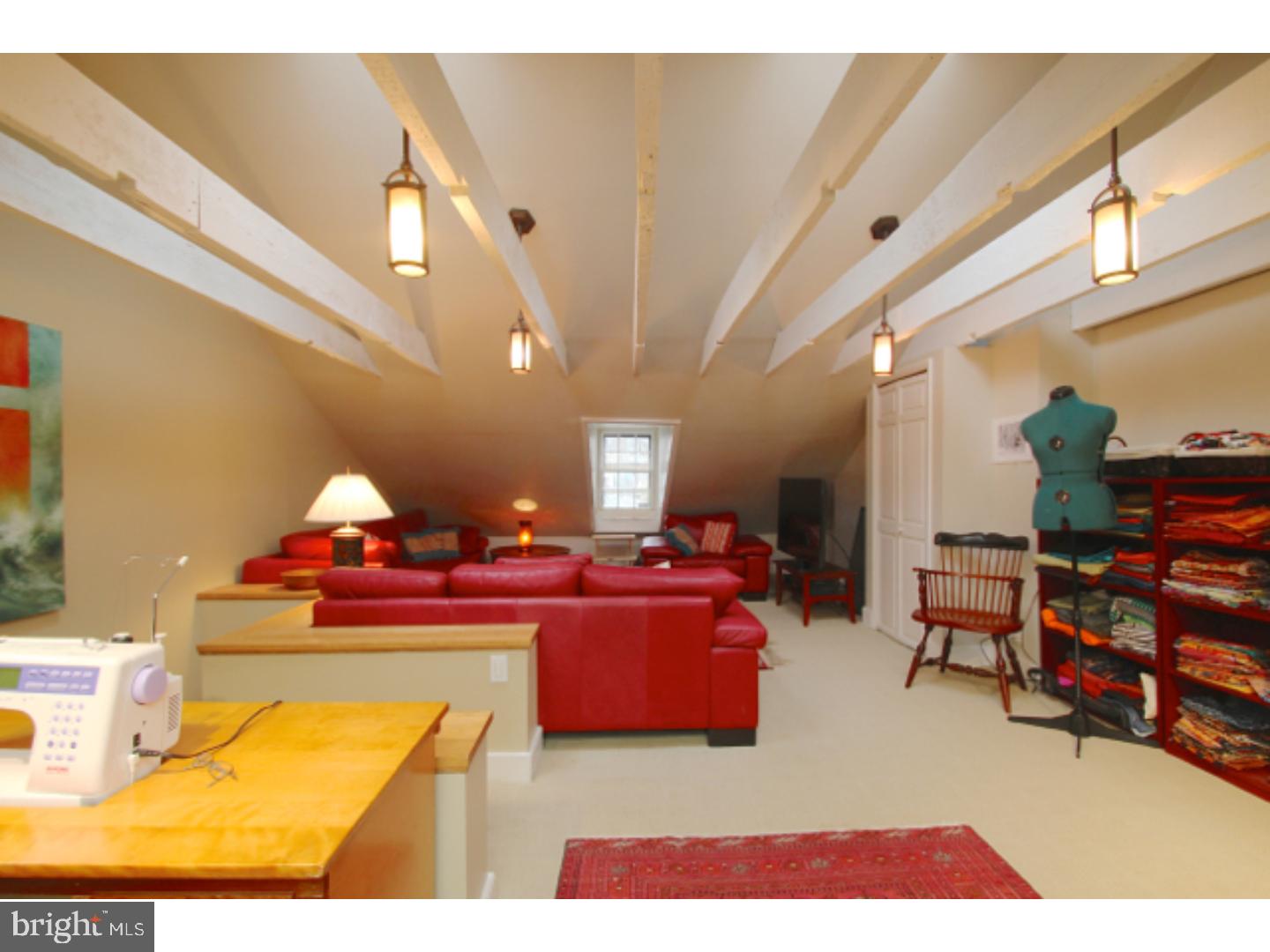 SOCIETY HILL - Residential