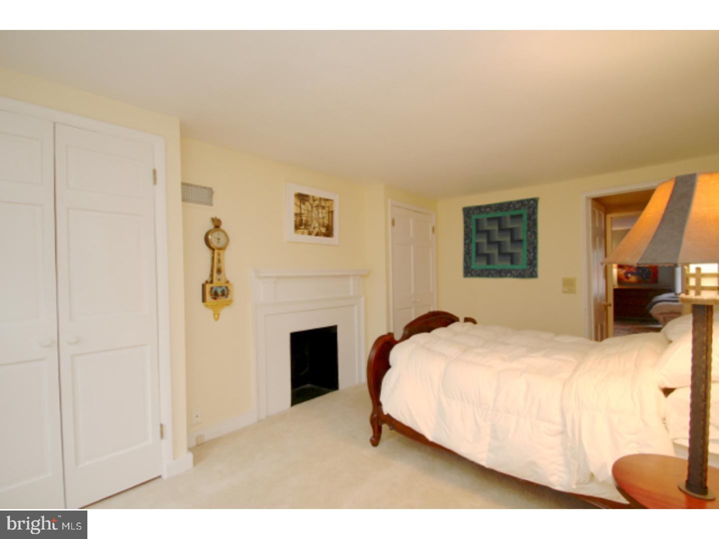 SOCIETY HILL - Residential