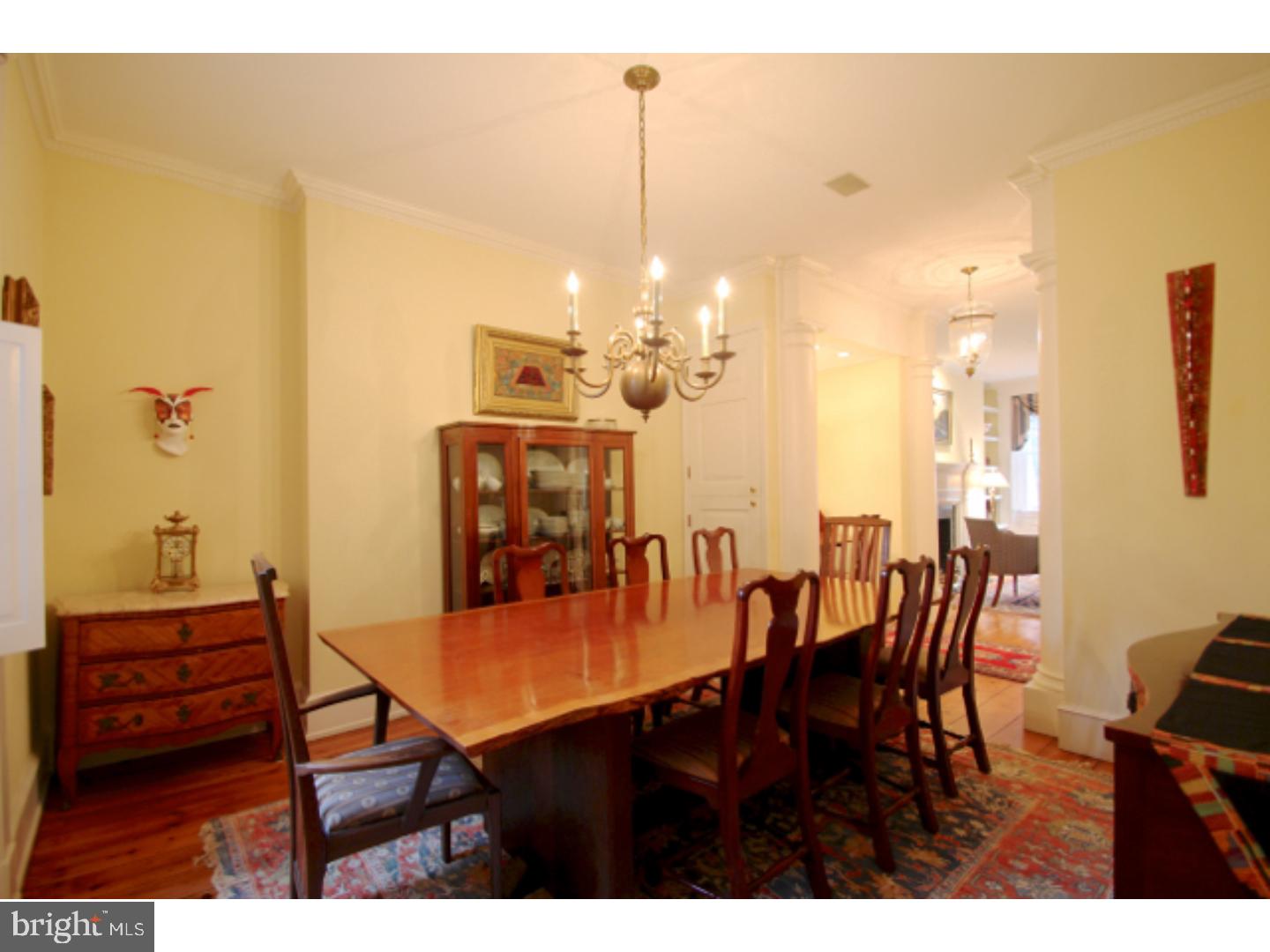 SOCIETY HILL - Residential