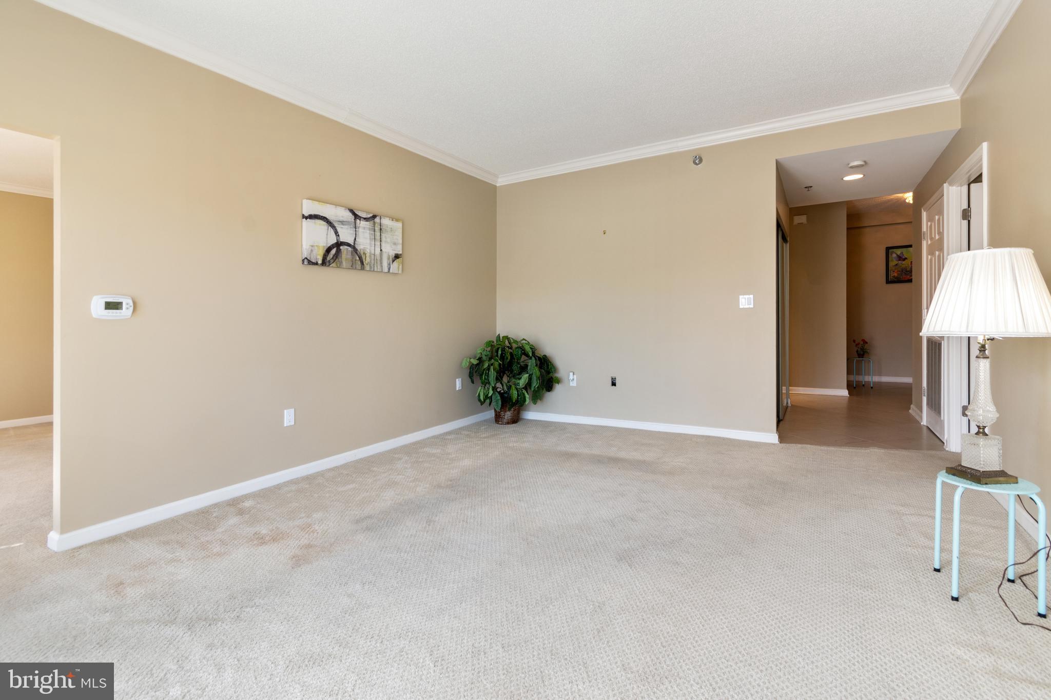 TURNBERRY COURTS AT LEIS - Residential