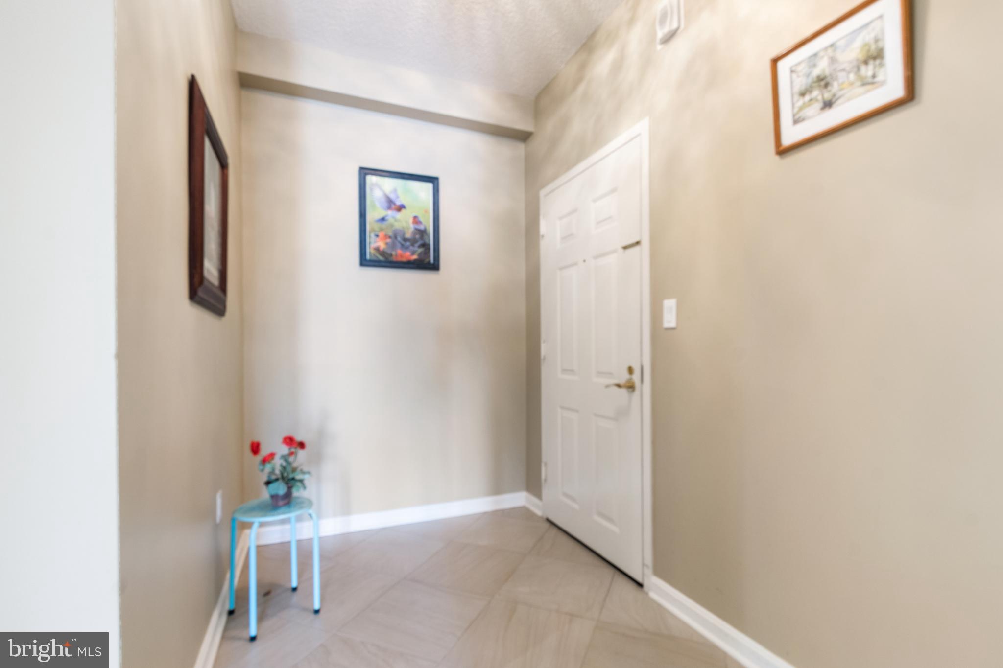 TURNBERRY COURTS AT LEIS - Residential