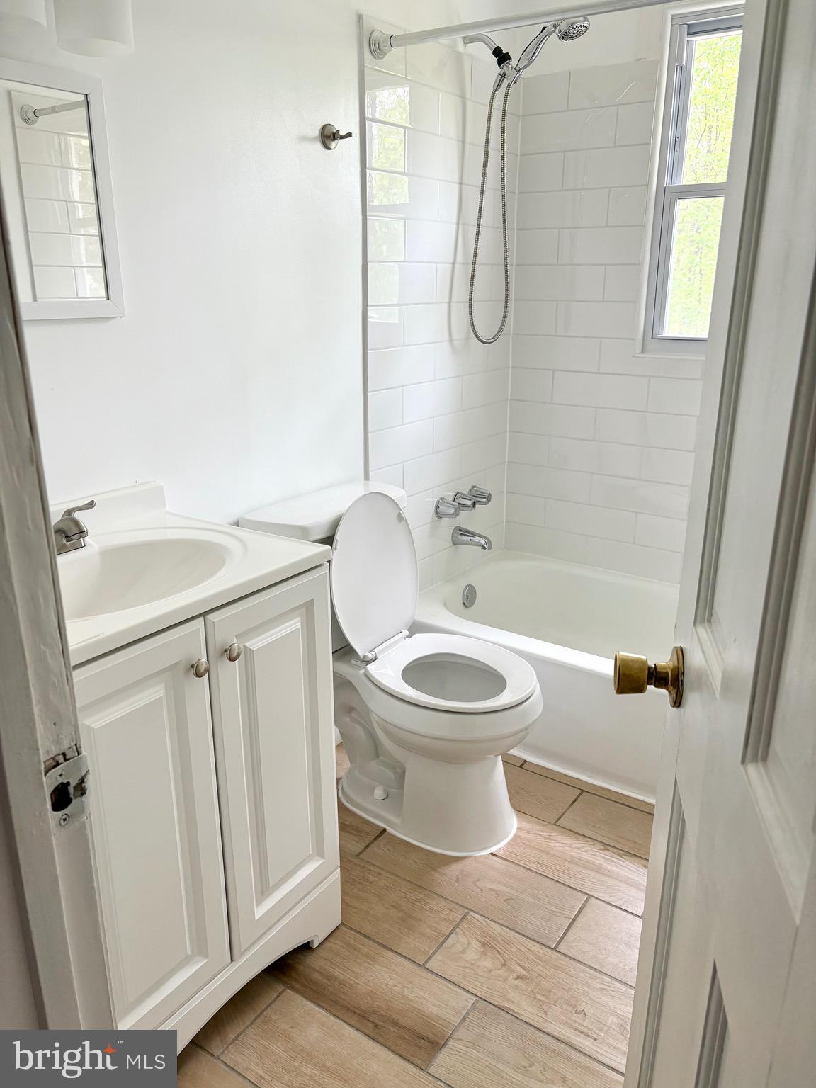 CLOVERDALE - Residential