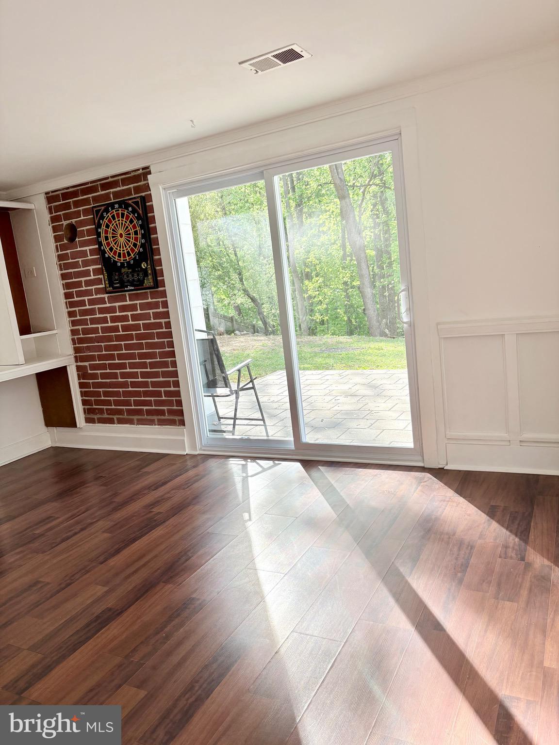 CLOVERDALE - Residential