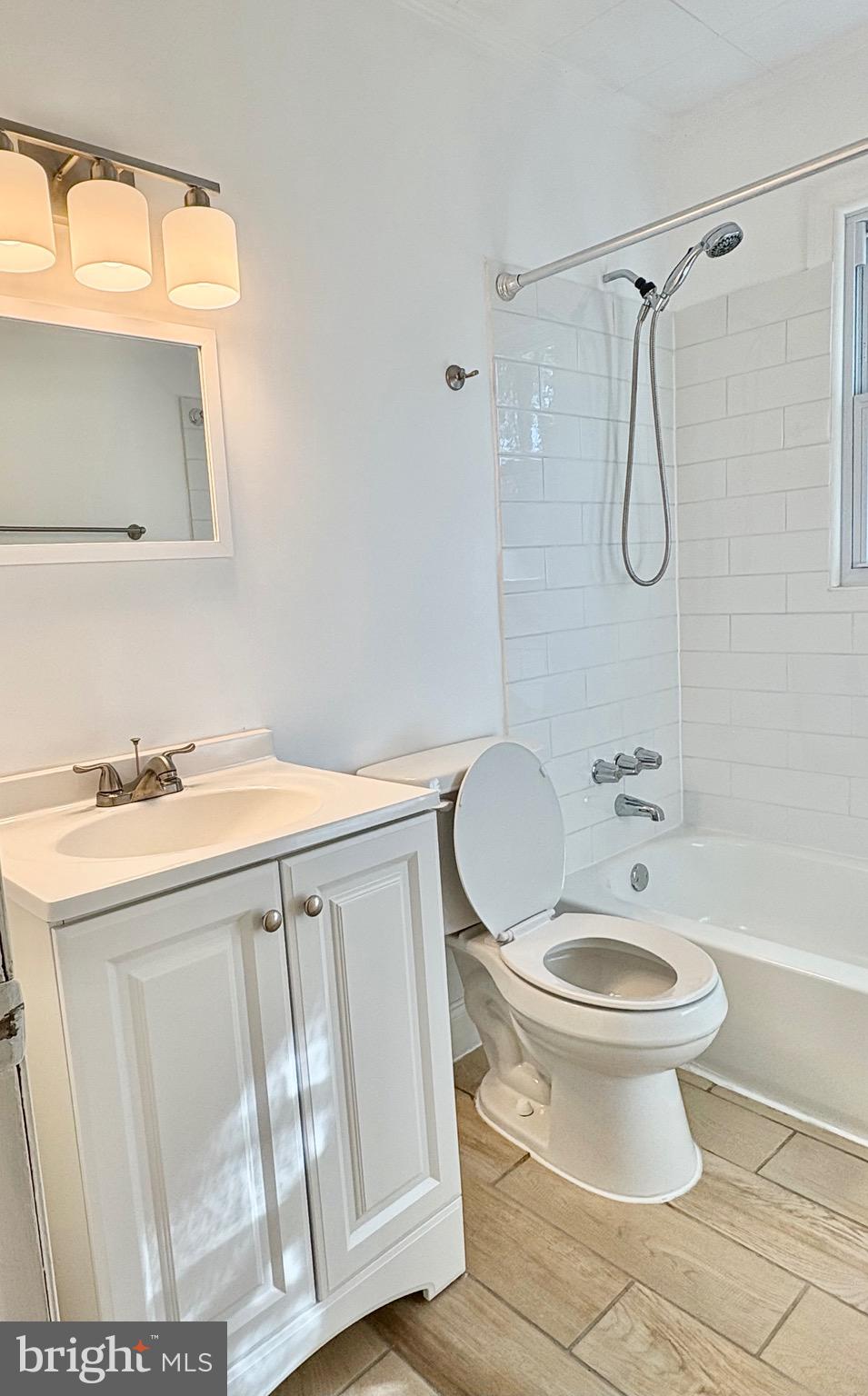 CLOVERDALE - Residential