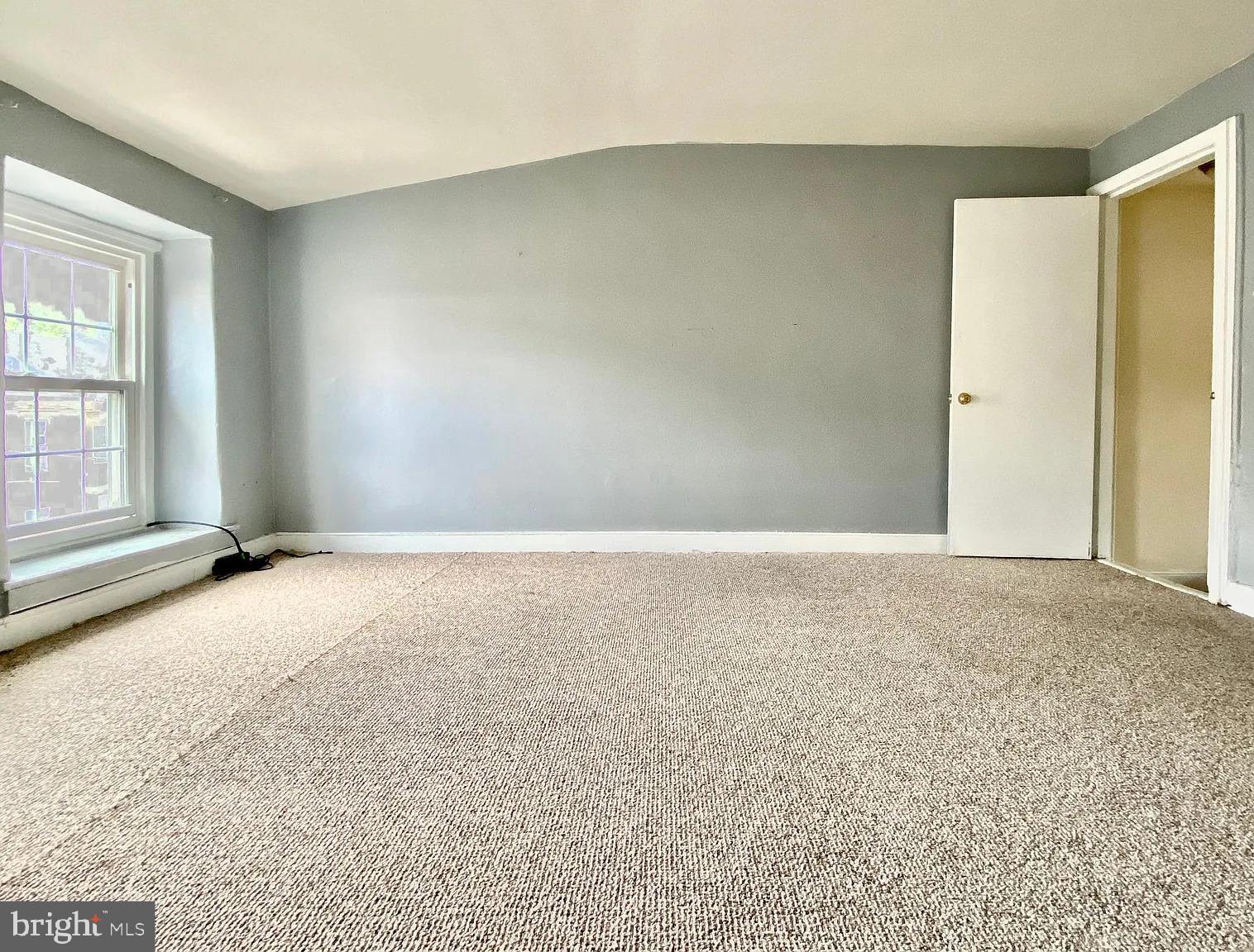 MANAYUNK - Residential Lease