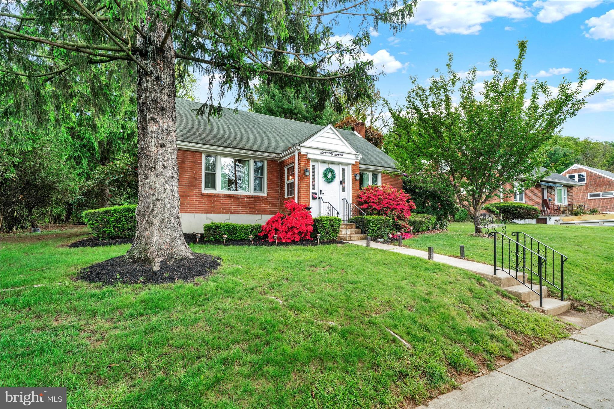 77 WOODLAND ROAD