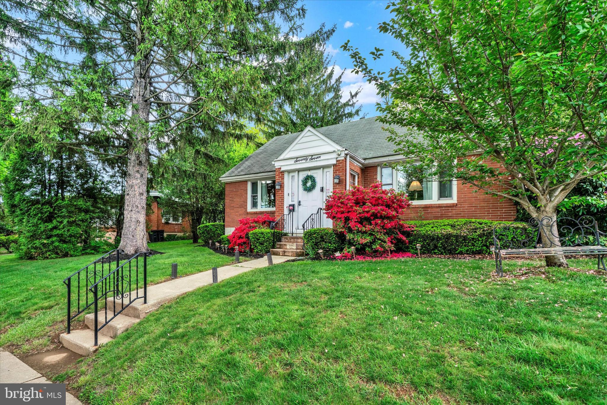 77 WOODLAND ROAD