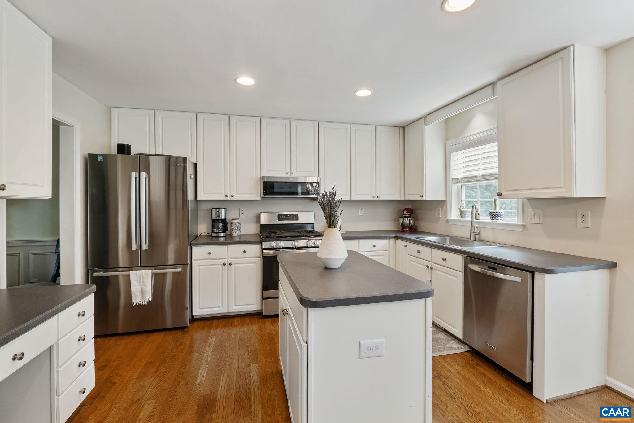 DUNLORA - Residential