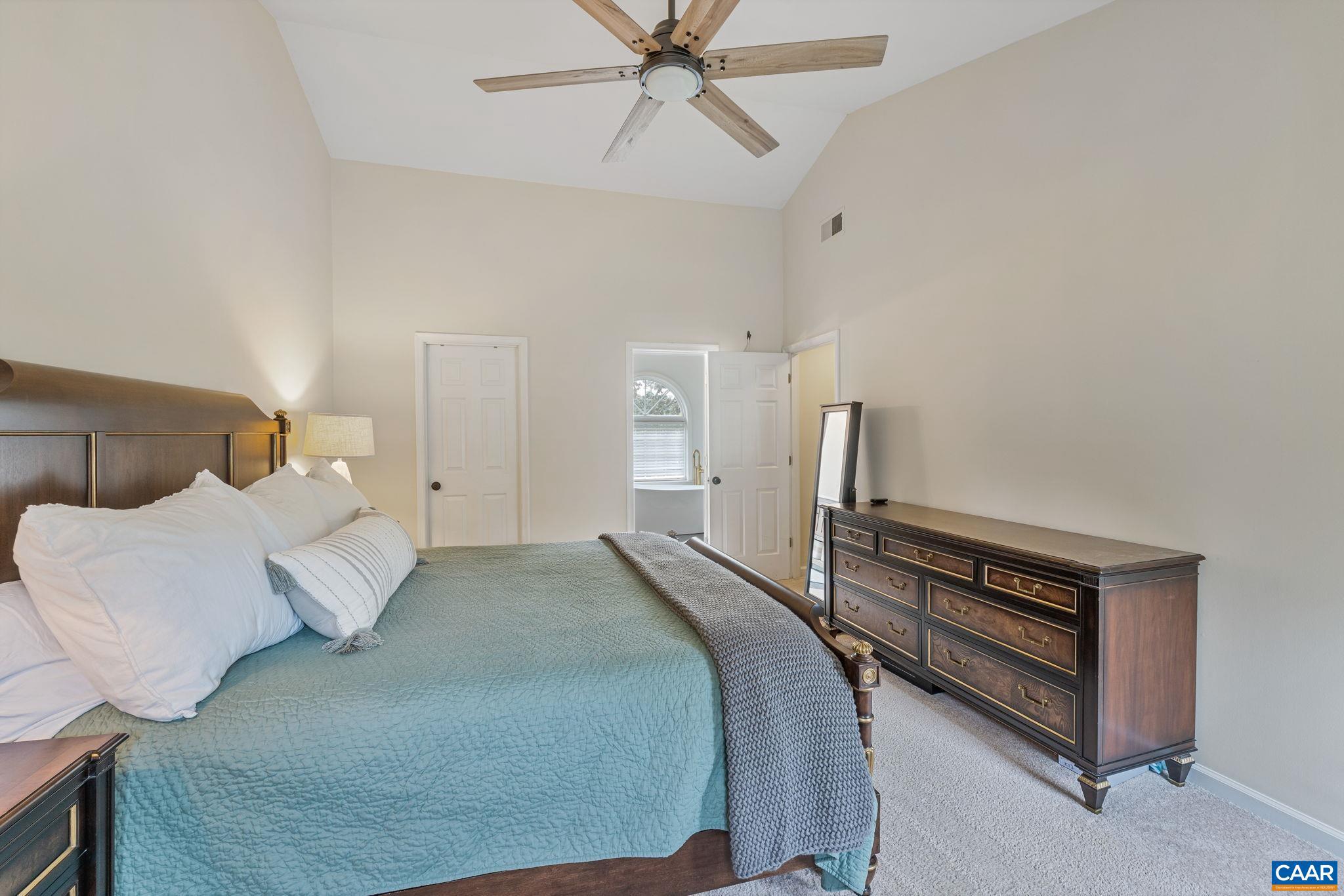 DUNLORA - Residential