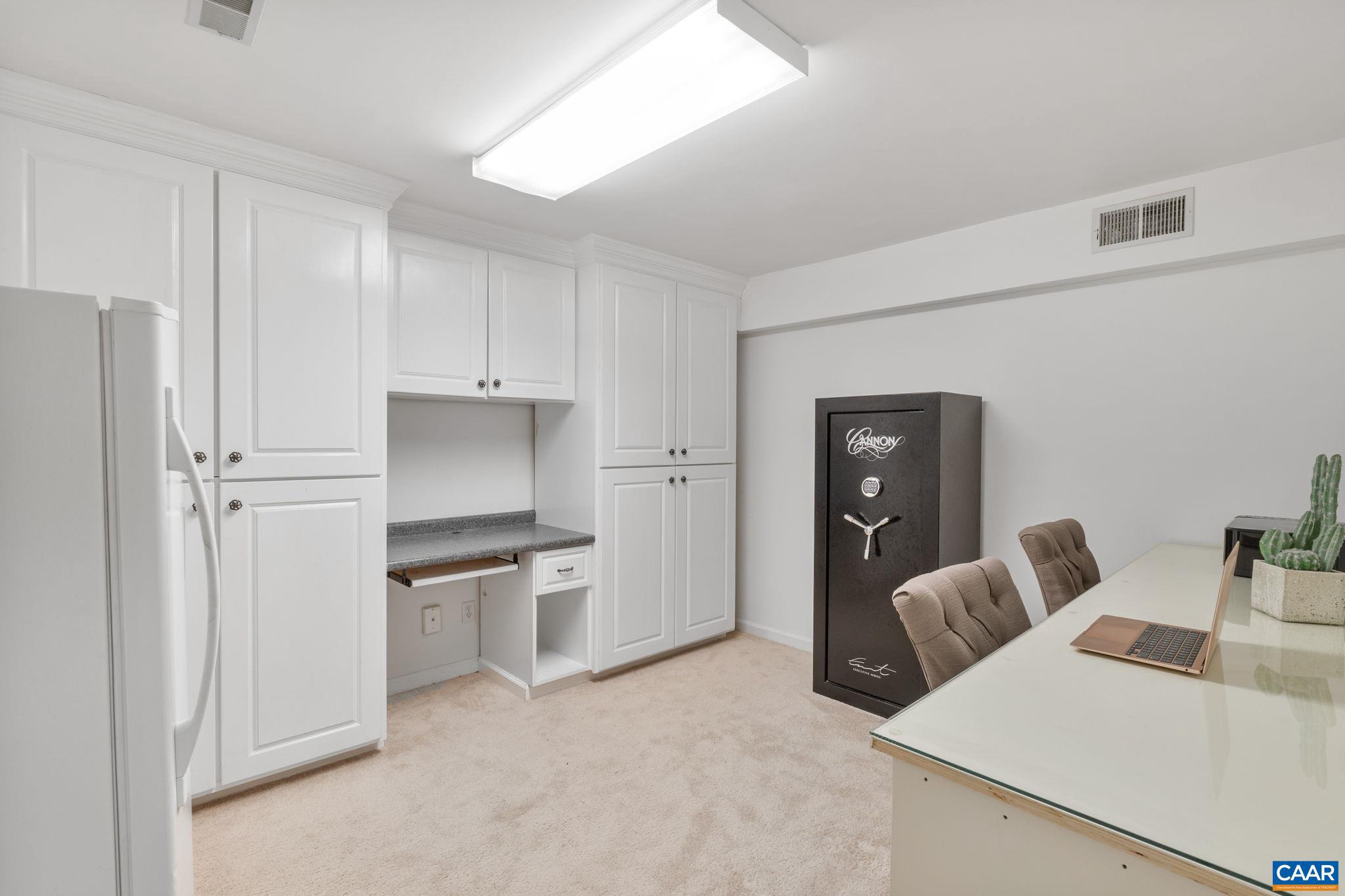 DUNLORA - Residential