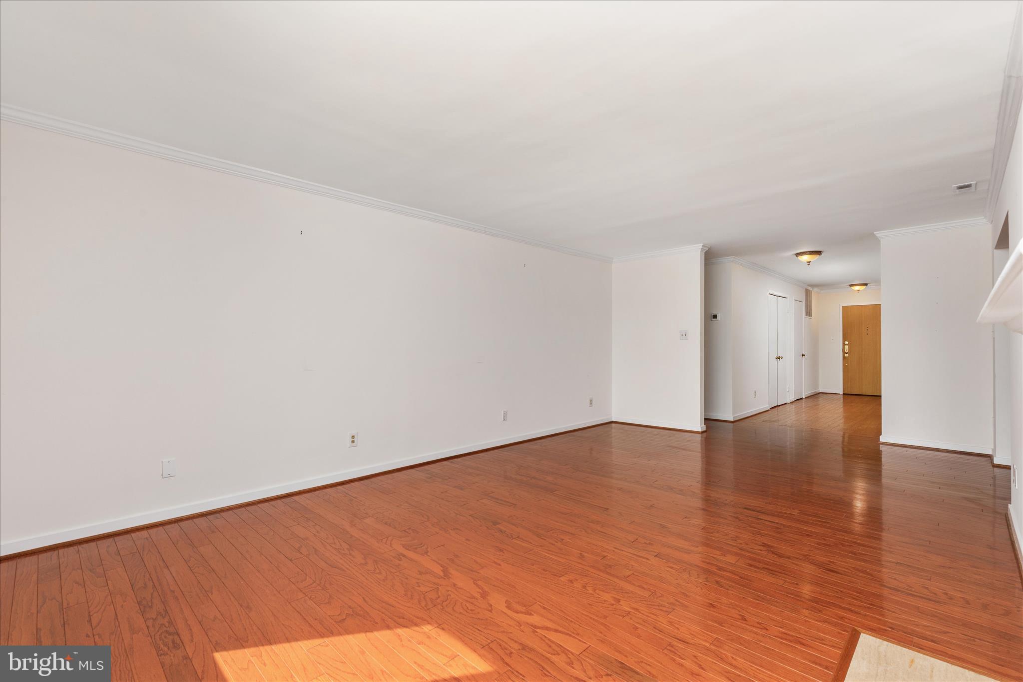 WATERFORD SQUARE - Residential