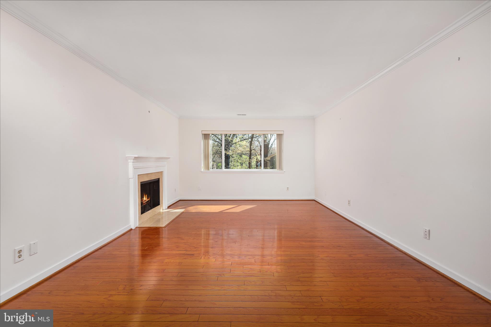 WATERFORD SQUARE - Residential