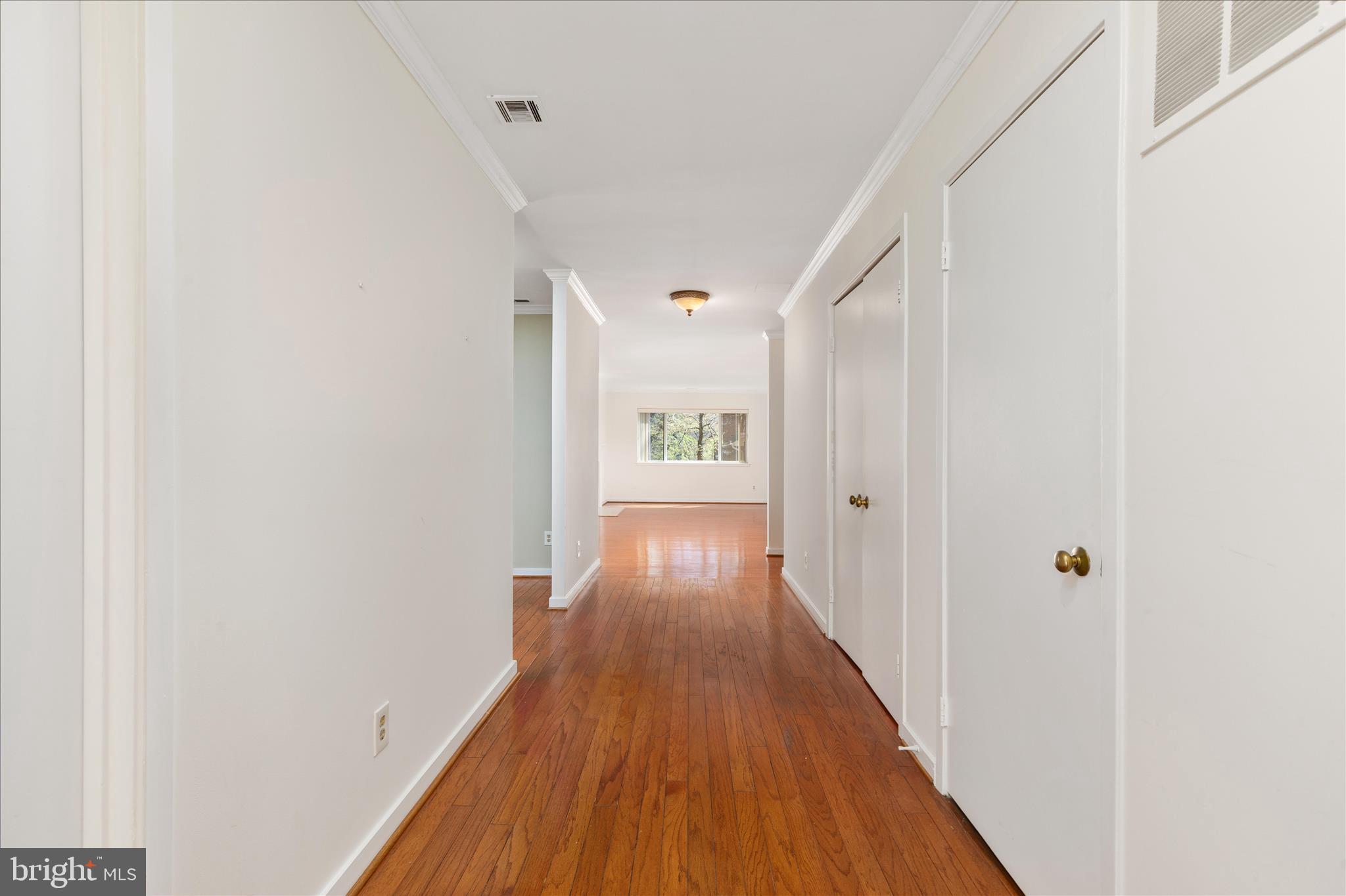 WATERFORD SQUARE - Residential