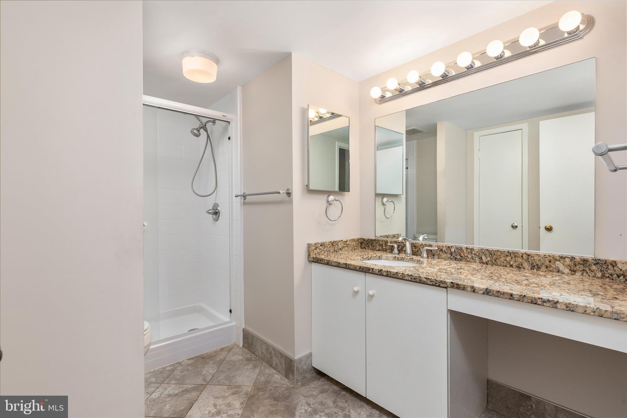 WATERFORD SQUARE - Residential