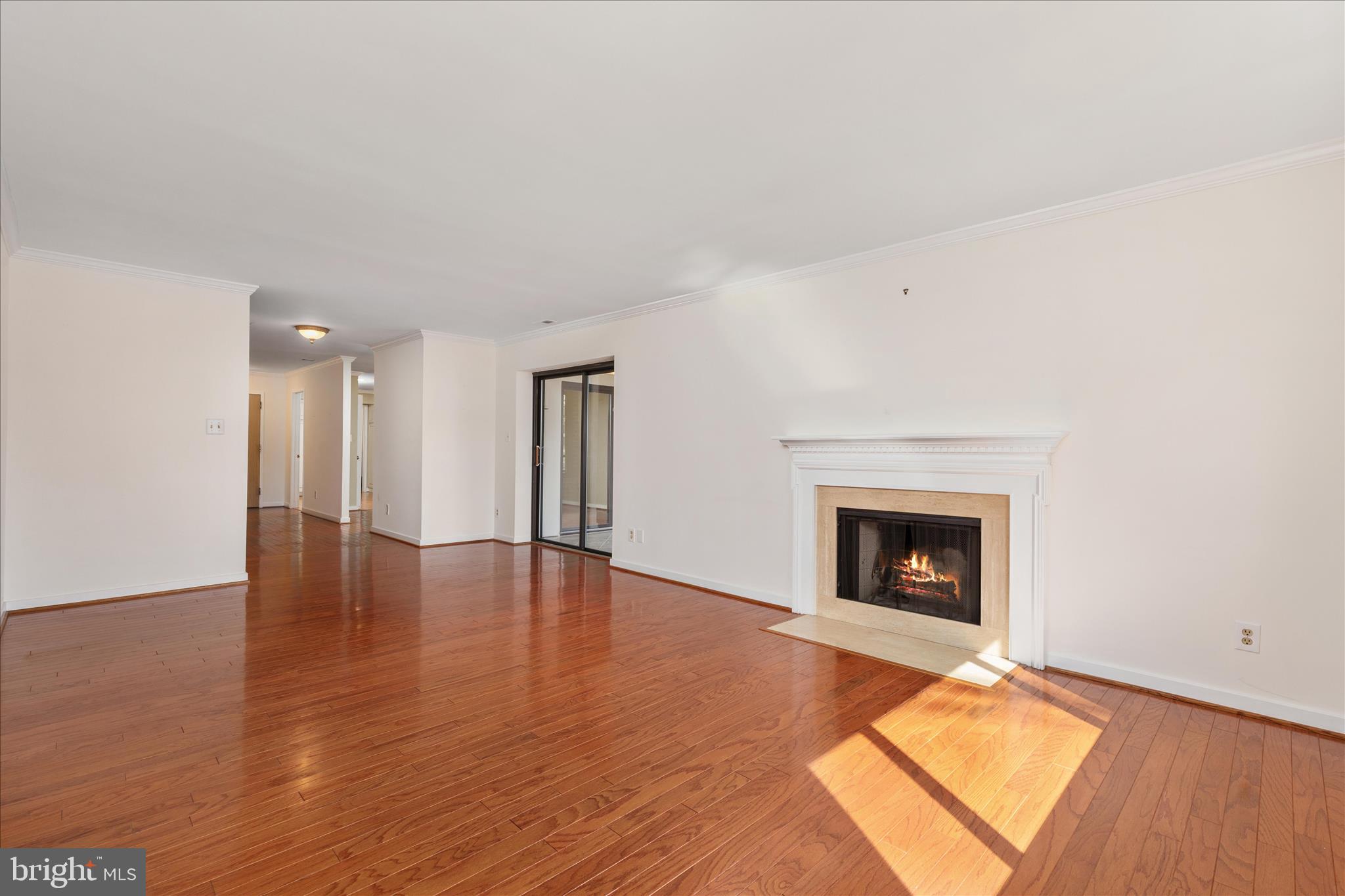 WATERFORD SQUARE - Residential