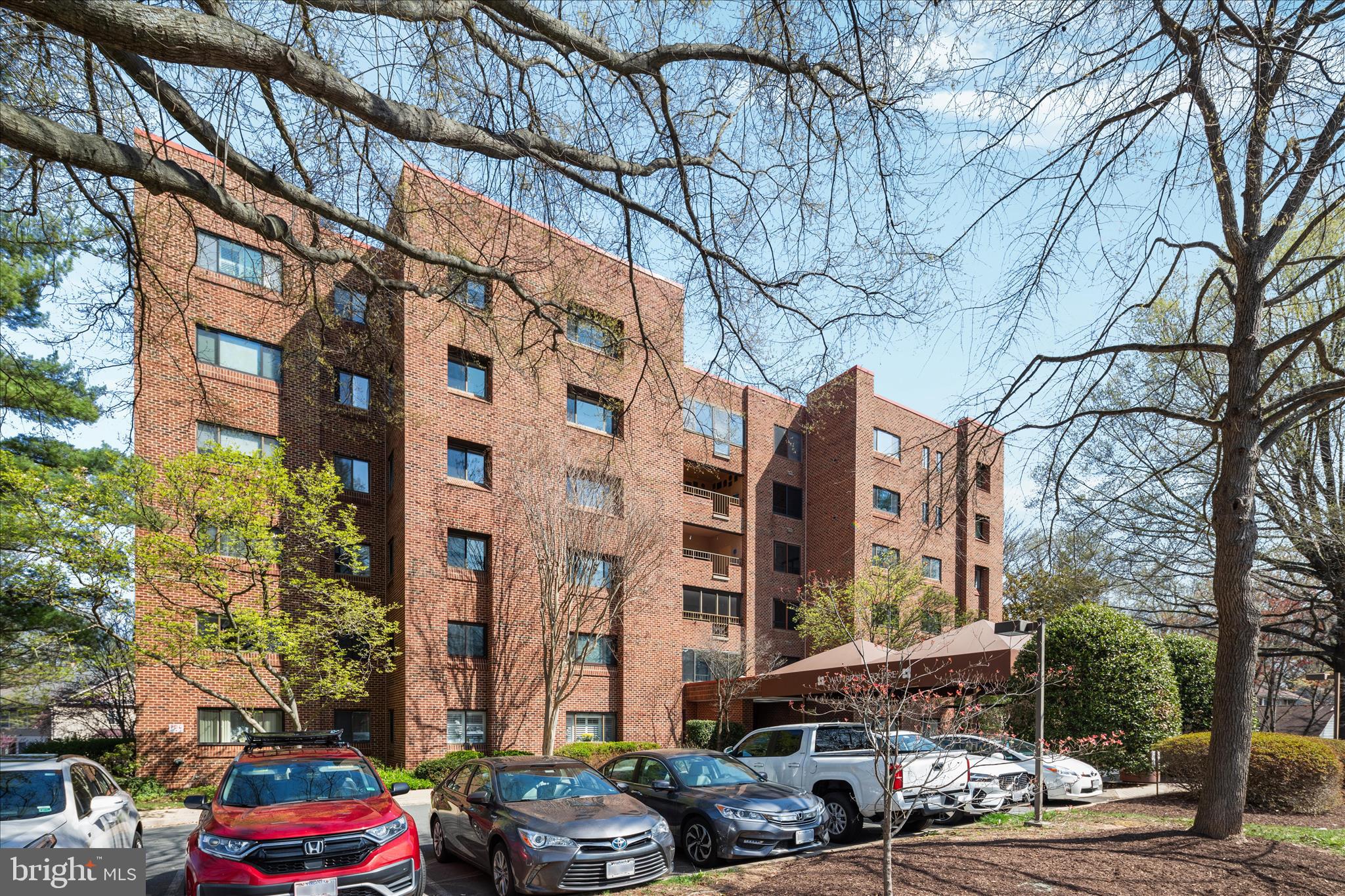 WATERFORD SQUARE - Residential