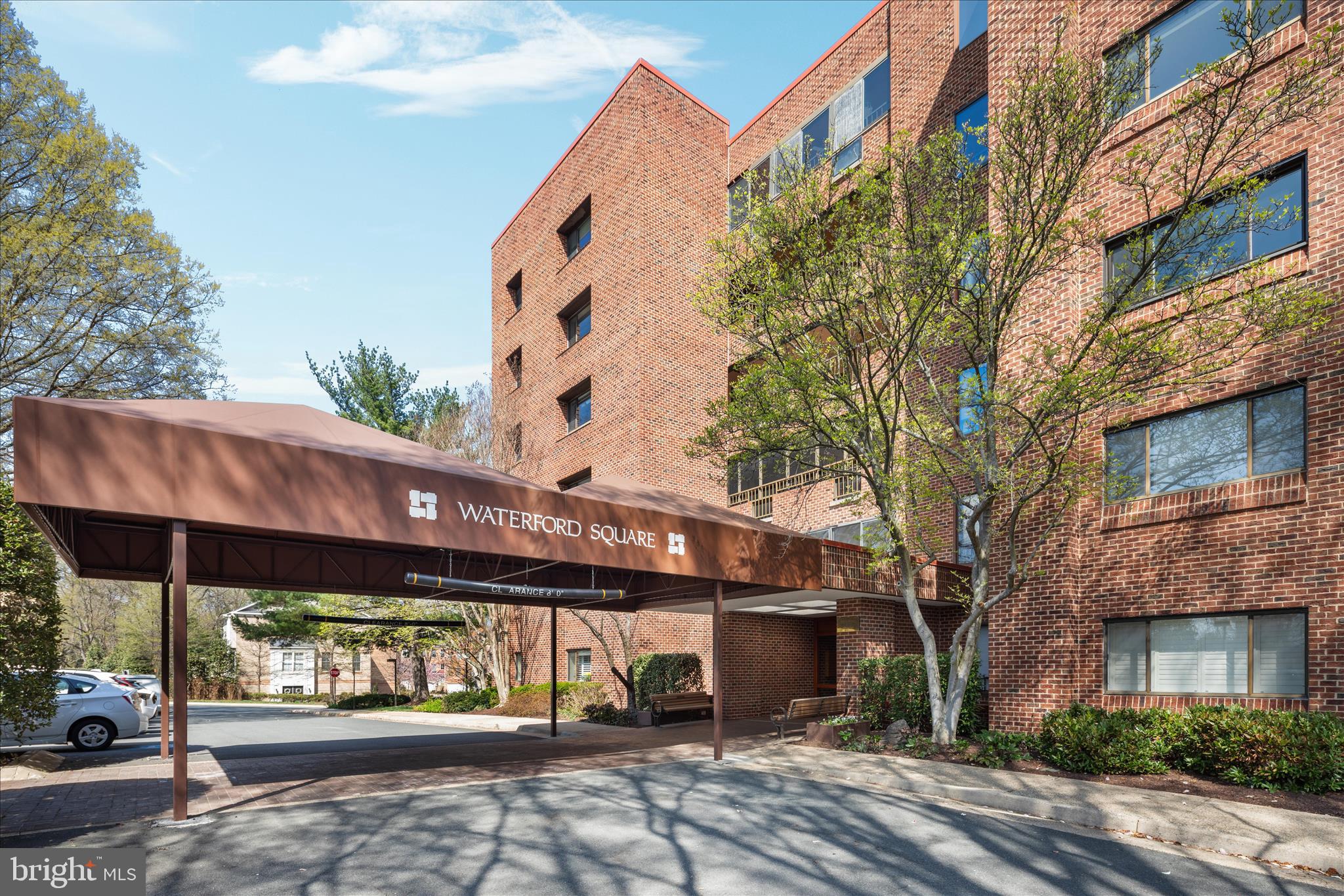 WATERFORD SQUARE - Residential