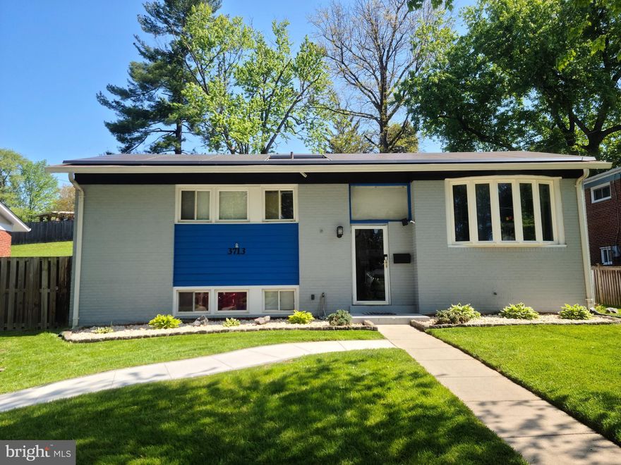 Amazing Solid Brick Home in Kensington with renovated Kitchen, New Water Heater, Fairly New Furnace, Fairly New Roof and updated windows. The property needs a refinish in the basement but everywhere else looks good. The location is amazing since it's close to shopping, Public Transportation and 20 minutes to DC and Virginia. Priced just reduced. Floor and walls will be fixed in the basement this week.