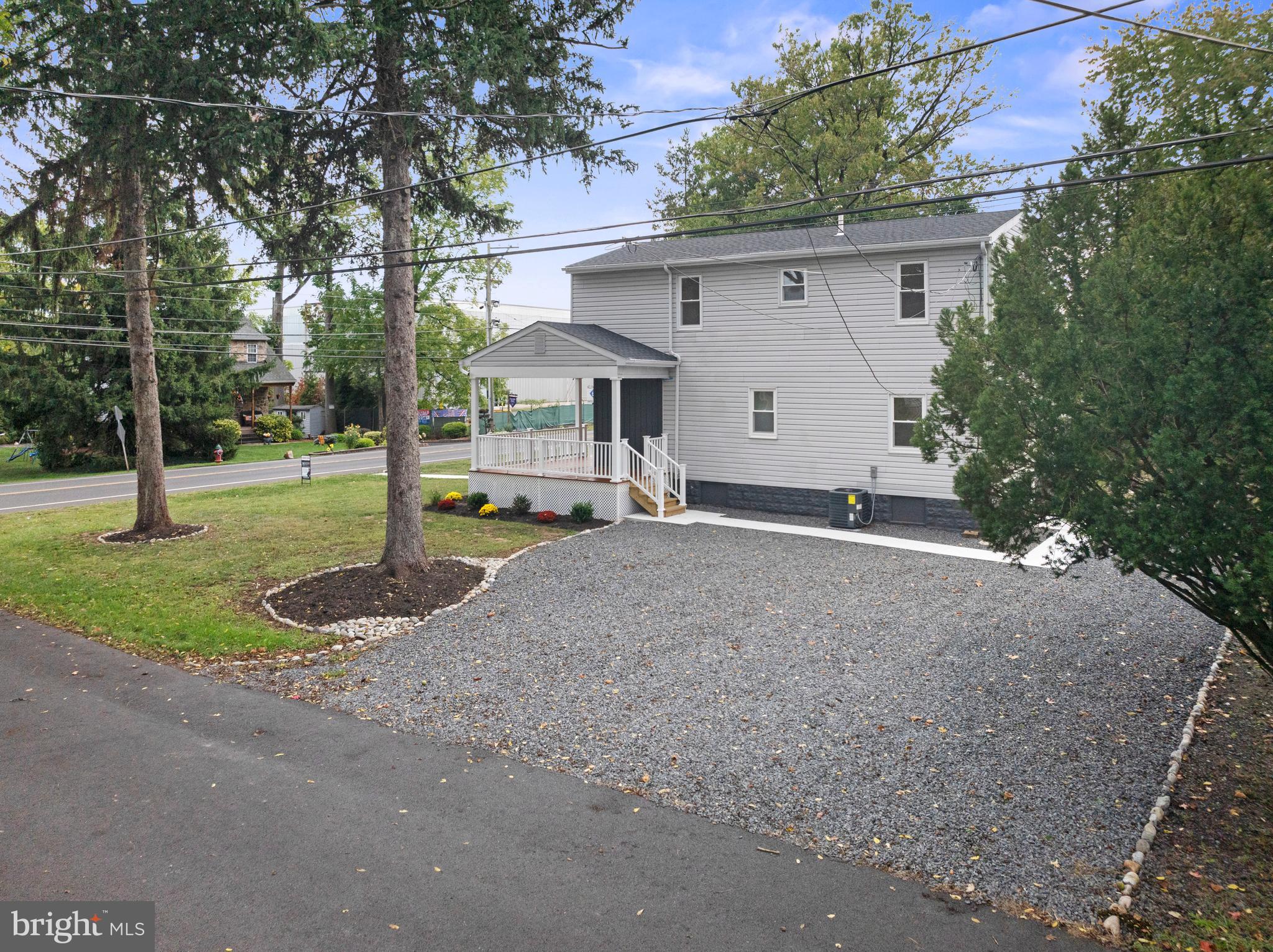 TORRESDALE MANOR - Residential