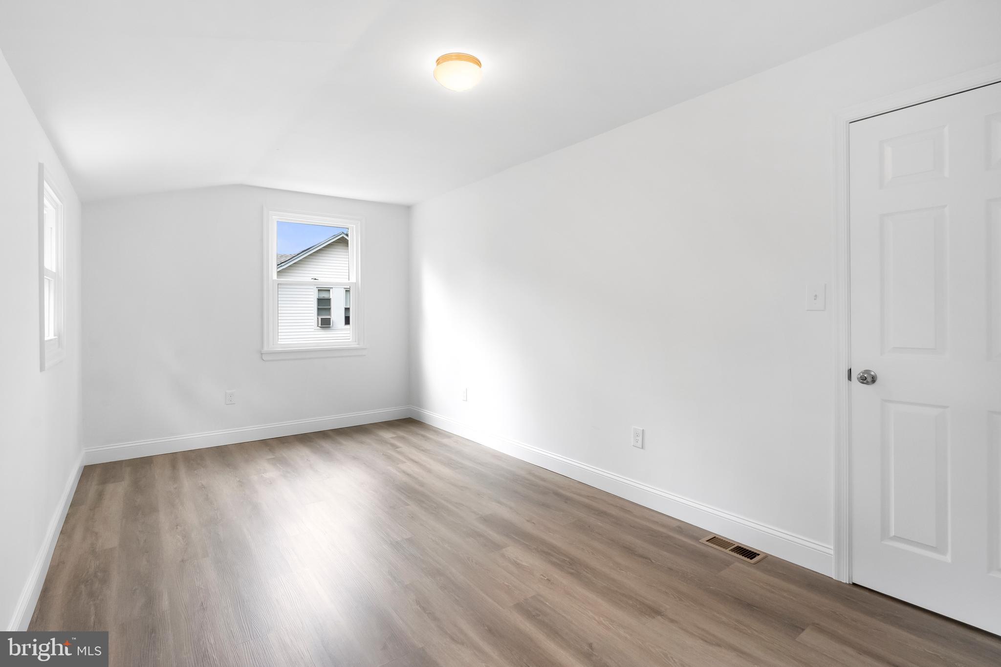 TORRESDALE MANOR - Residential