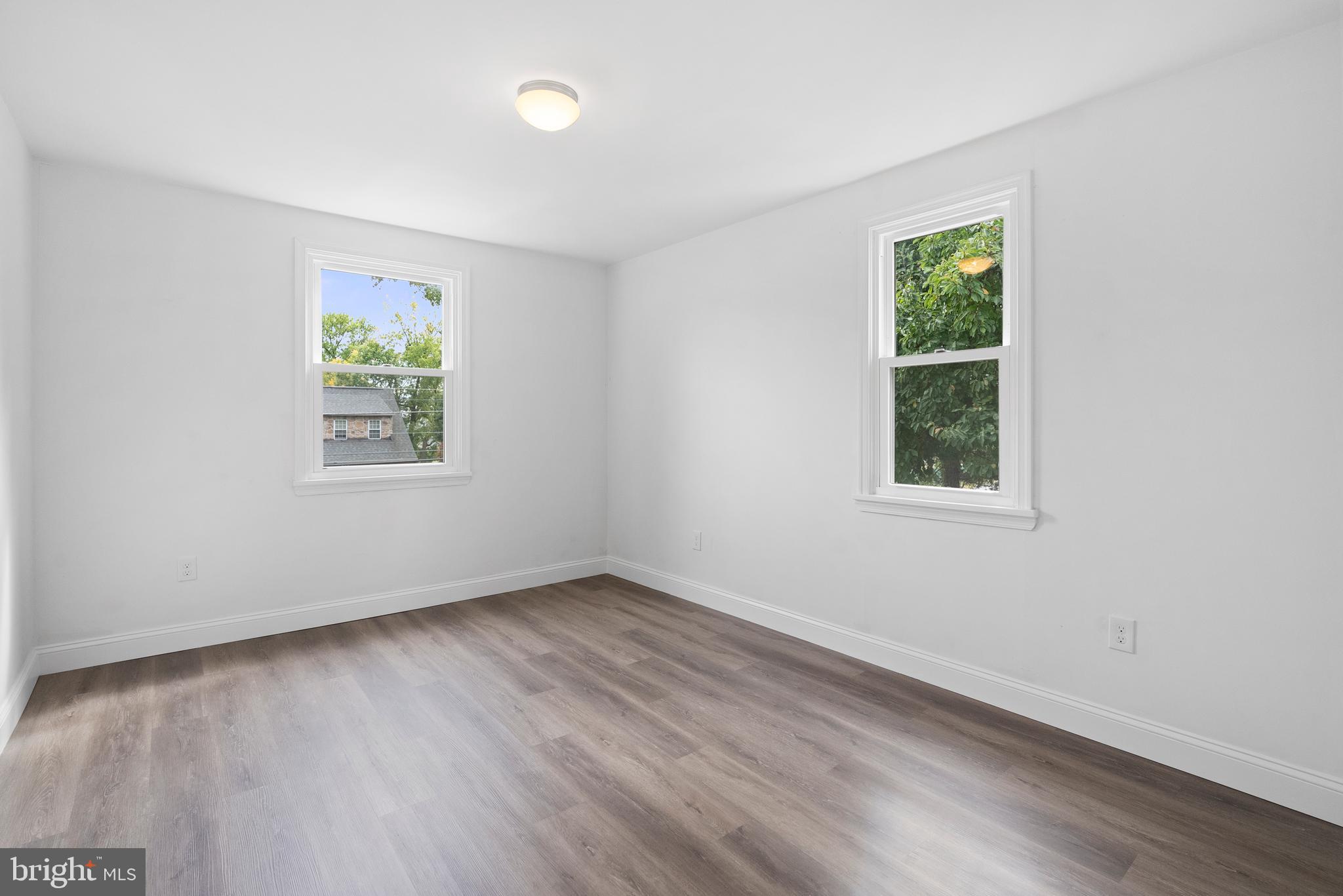 TORRESDALE MANOR - Residential