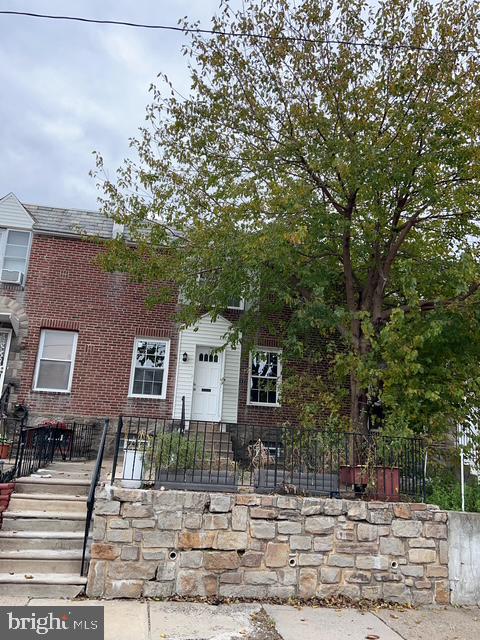 PHILADELPHIA (NORTHEAST) - Residential