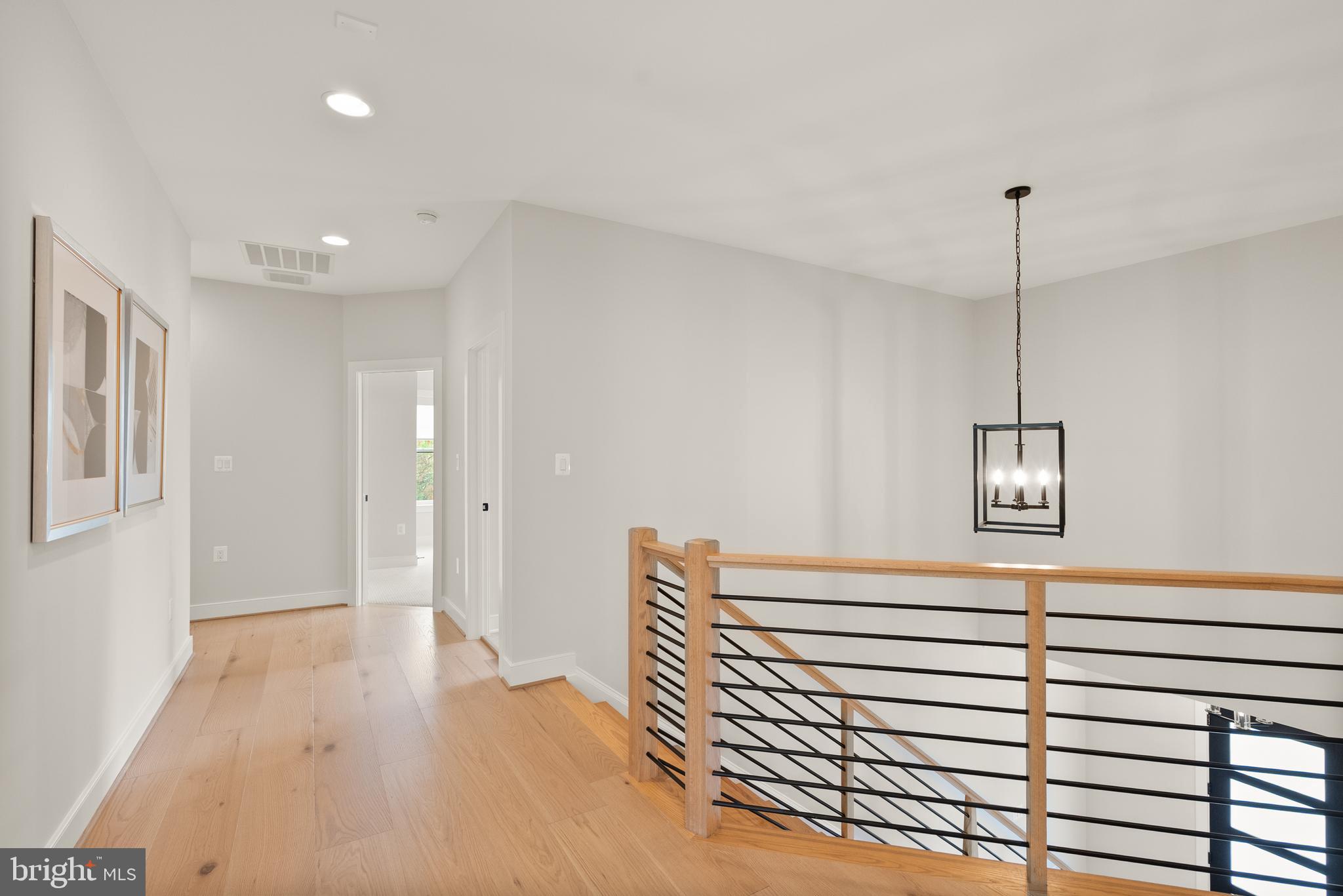 PIMMIT HILLS - Residential