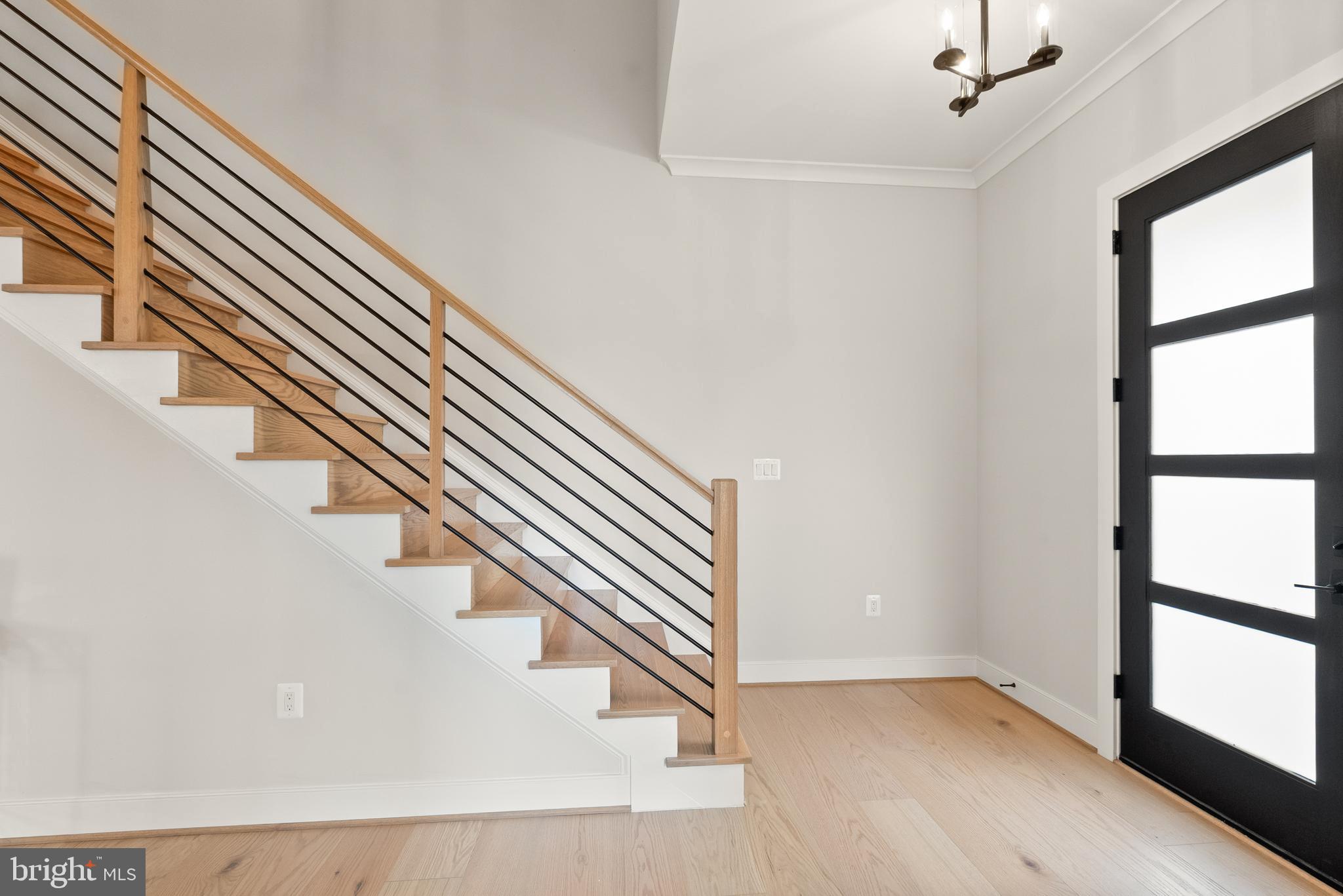 PIMMIT HILLS - Residential