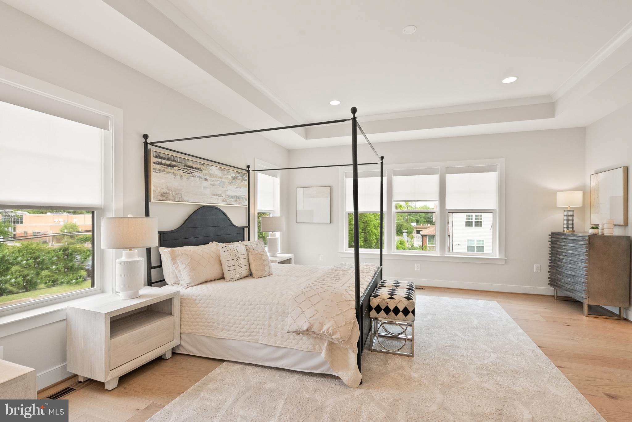 PIMMIT HILLS - Residential