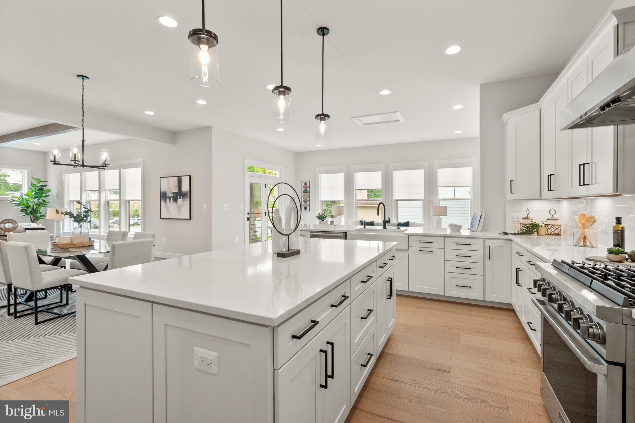 PIMMIT HILLS - Residential