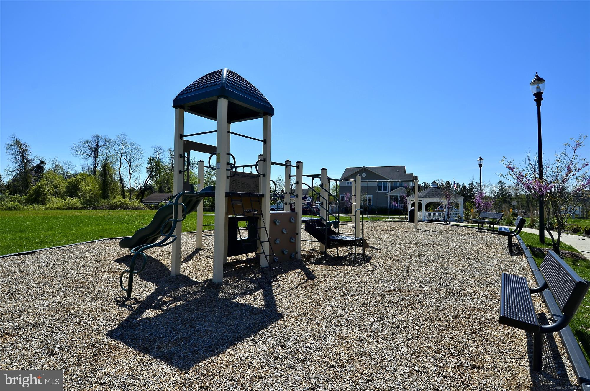 NORBECK CROSSING - Residential