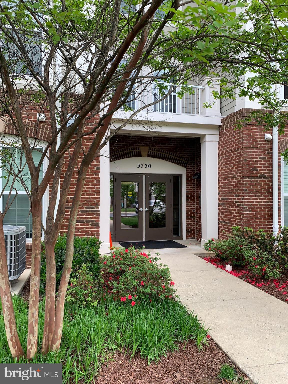 NORBECK CROSSING - Residential