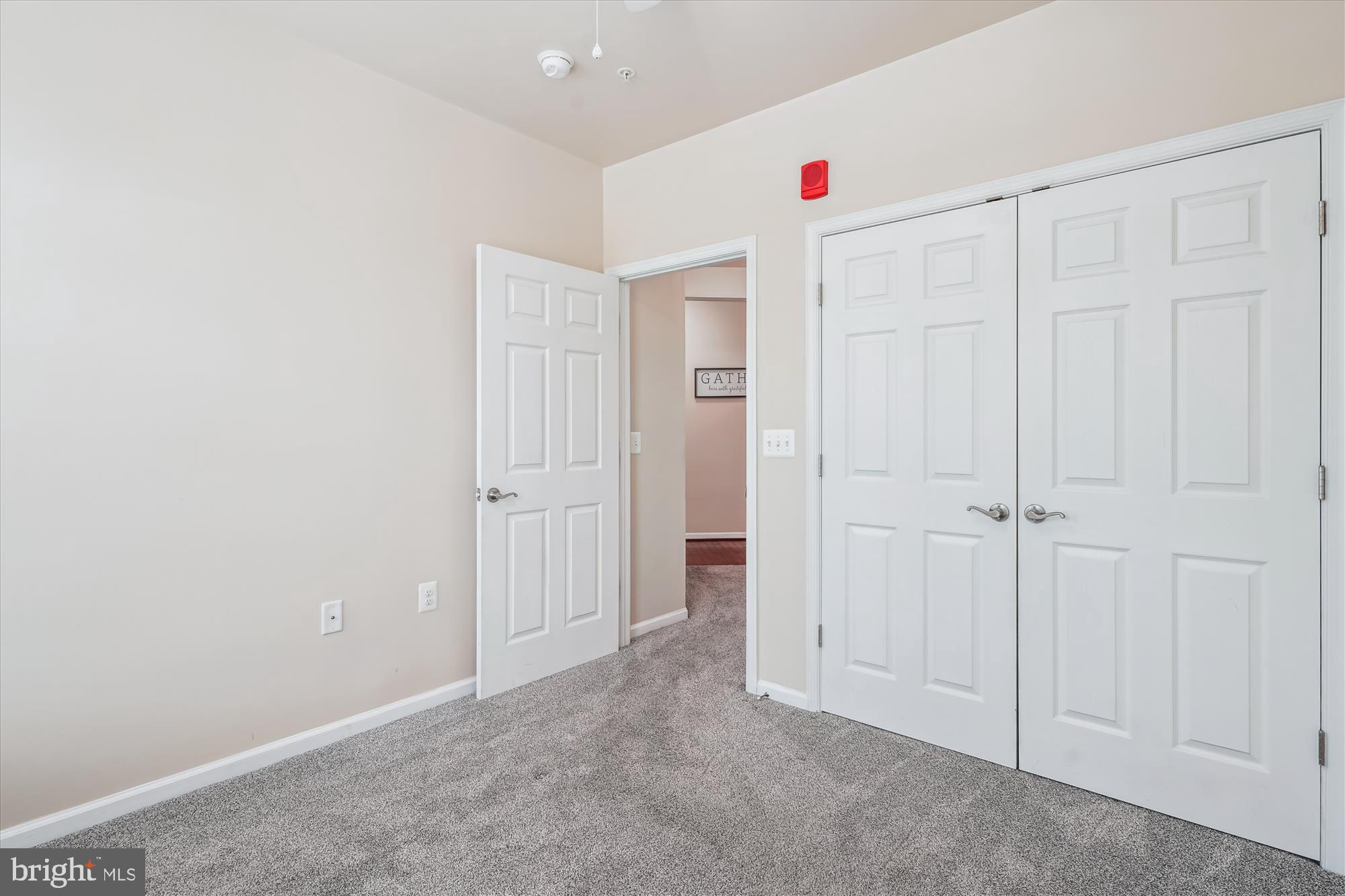 NORBECK CROSSING - Residential